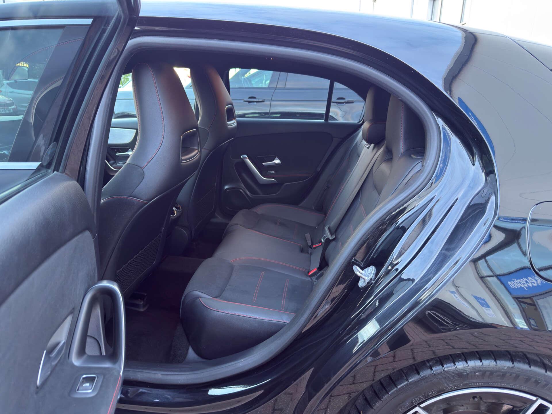 Mercedes-Benz A-Class view 33