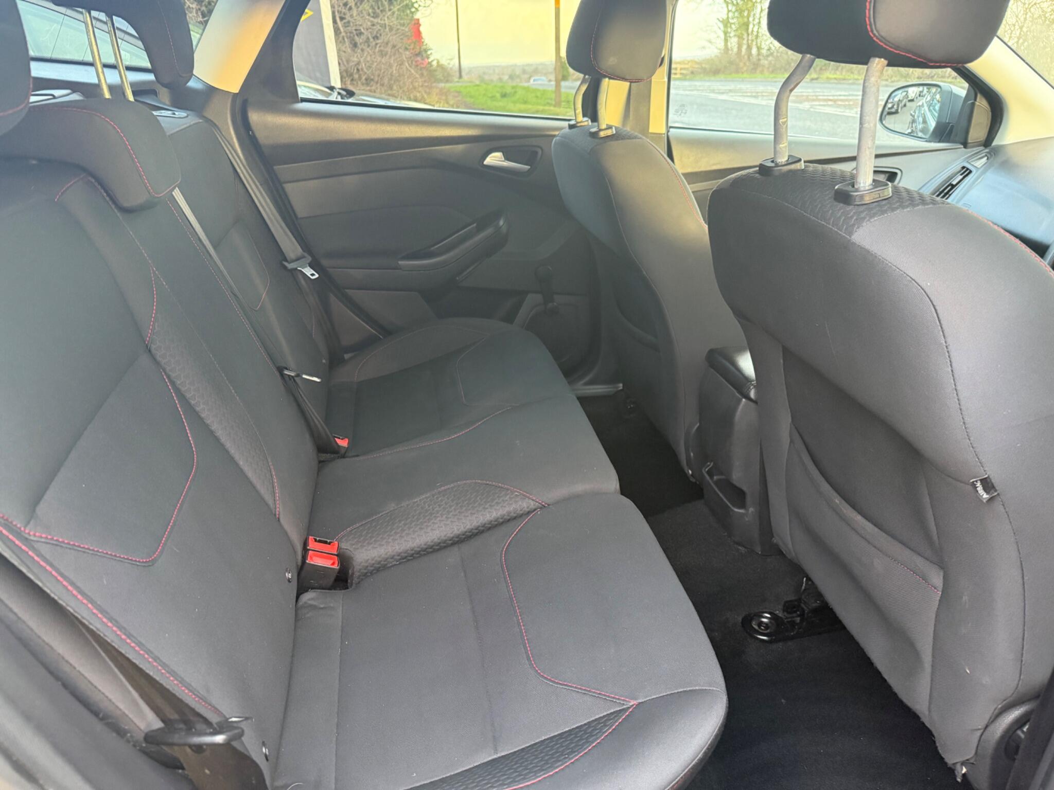 2015 Ford Focus 1.5 TDCi Zetec S Euro 6 (s/s) 5dr • 92,000 miles image 20