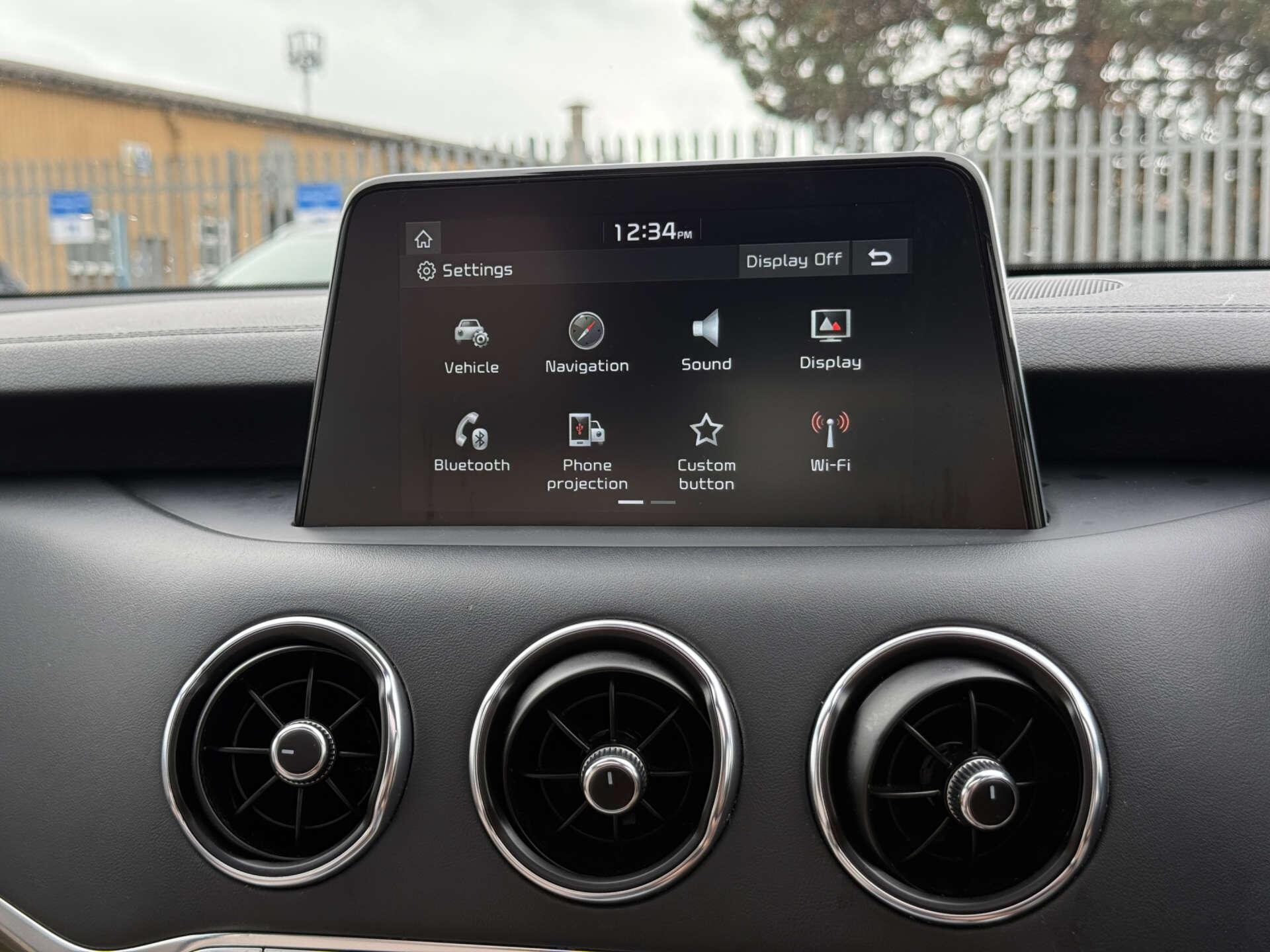 Kia Stinger view 70
