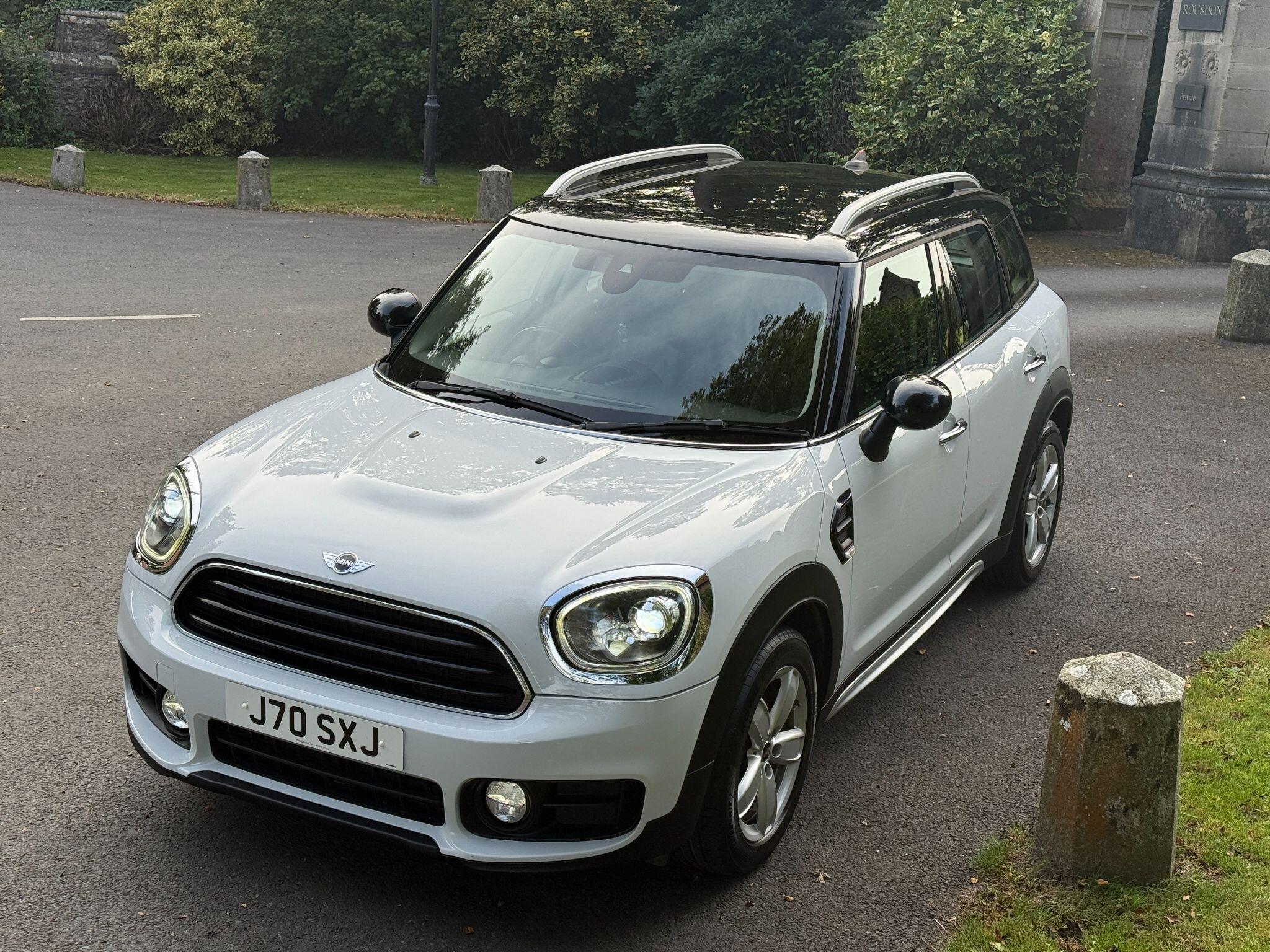 Mini Countryman view 24