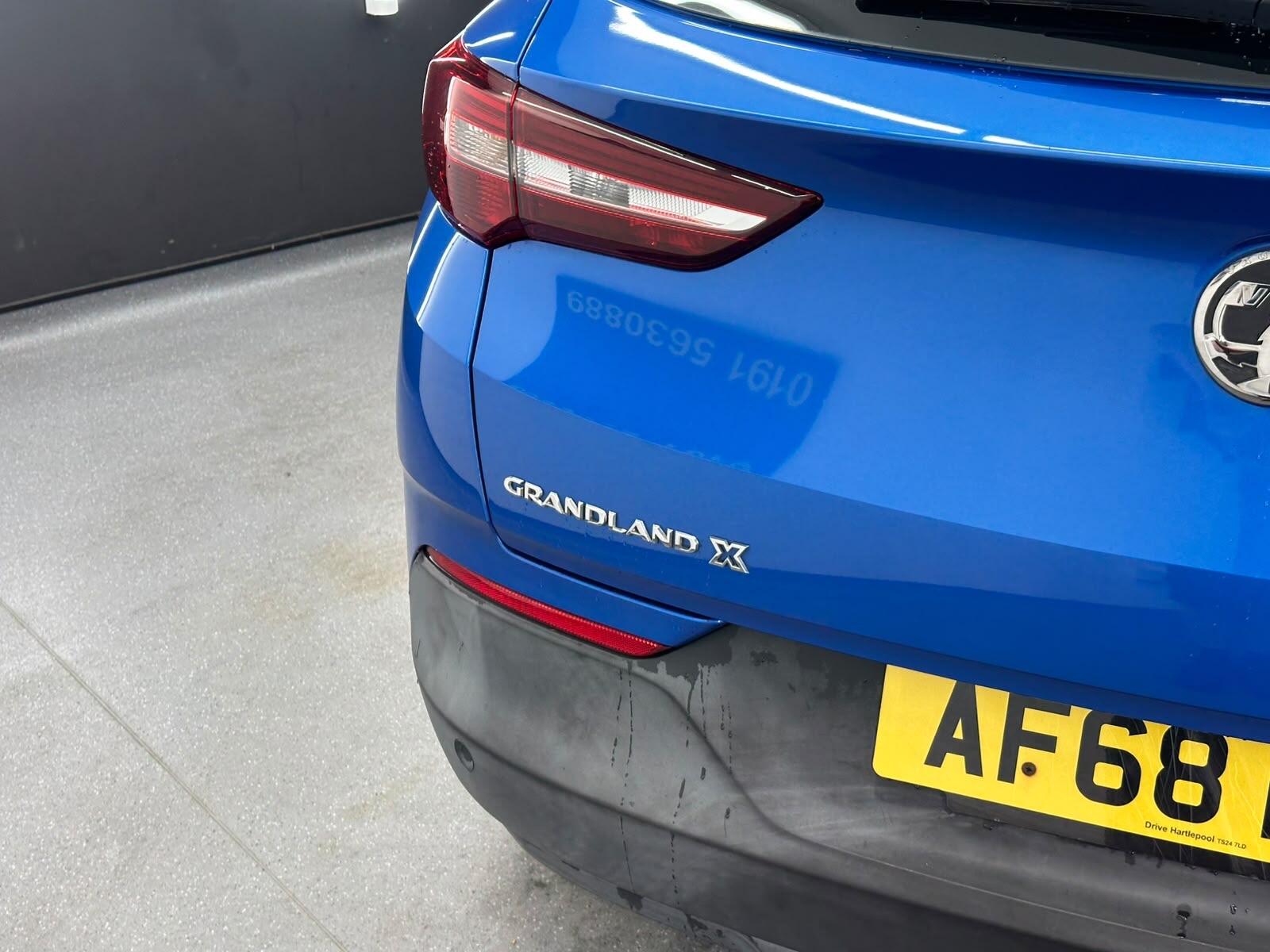 Vauxhall Grandland X view 7