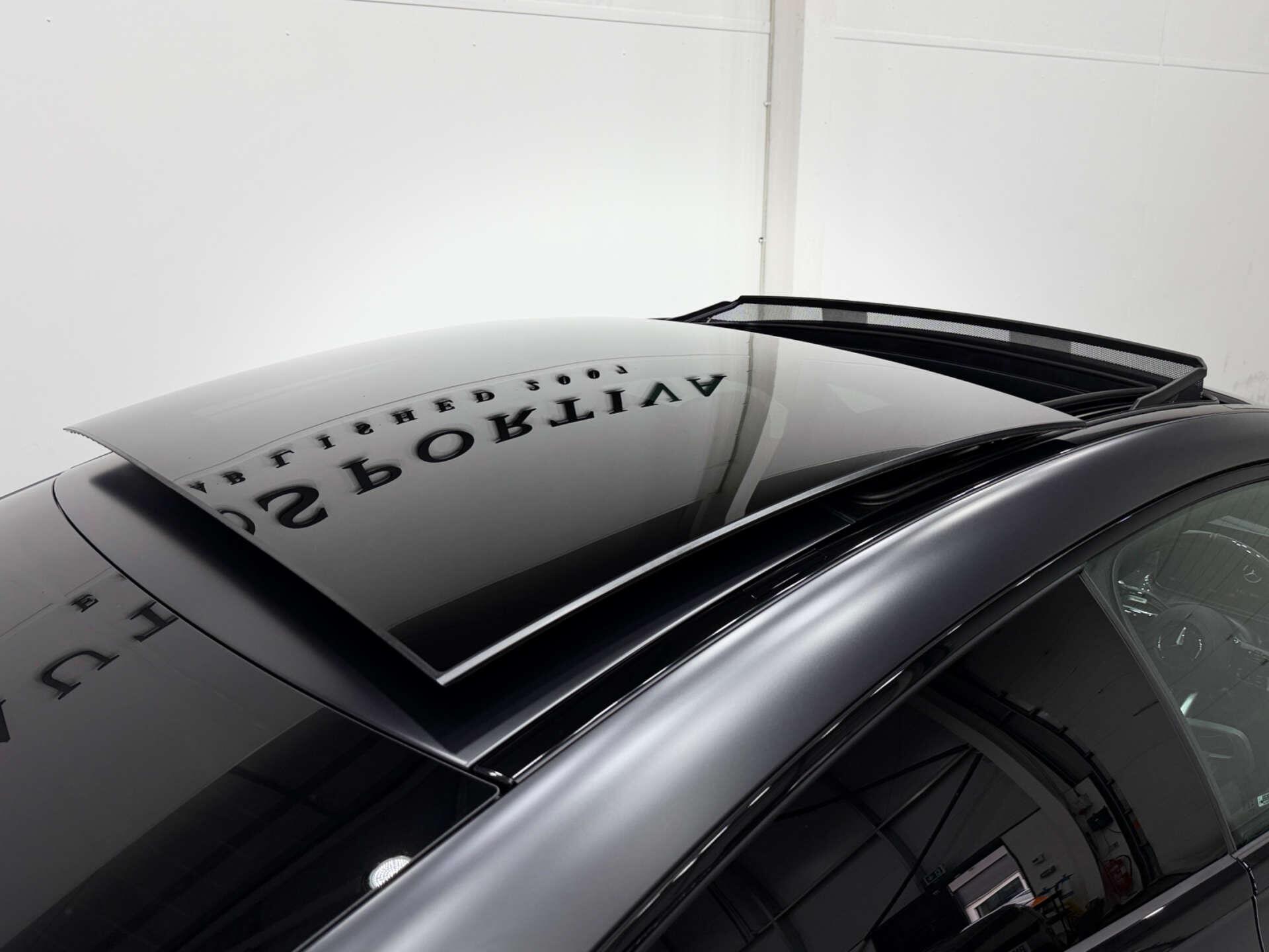 Mercedes-Benz Cle view 30