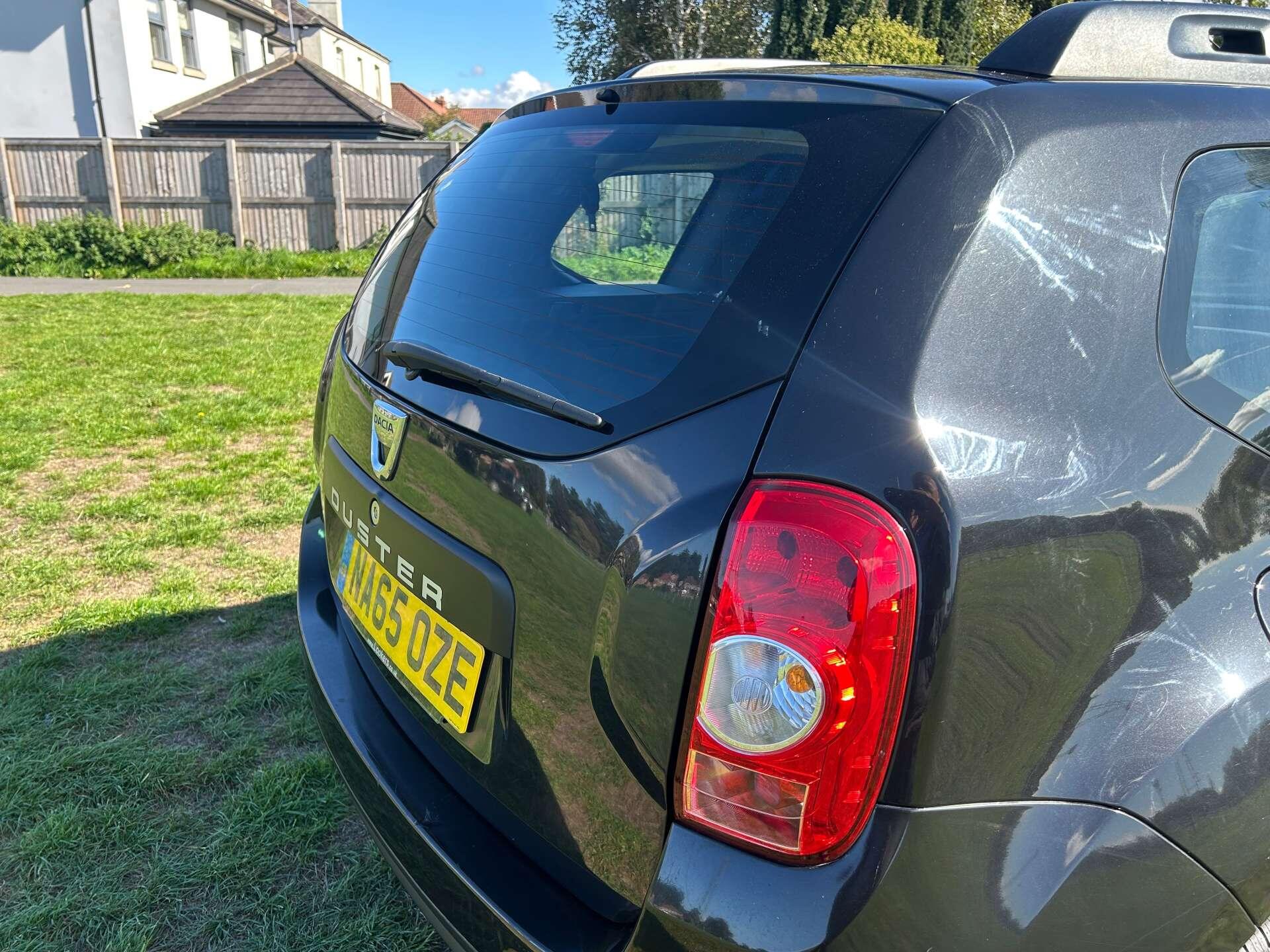 Dacia Duster view 15