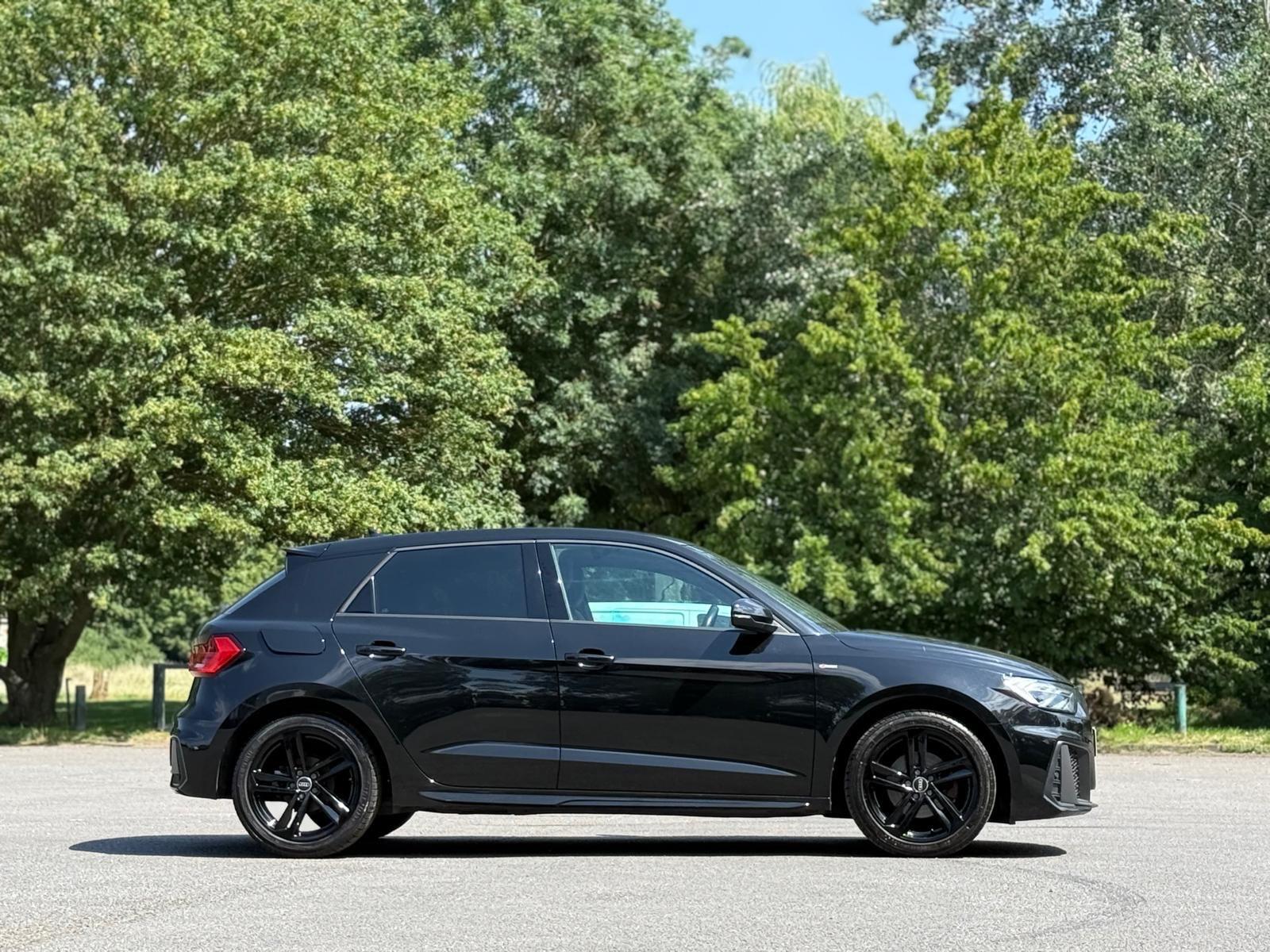 Audi A1 view 13