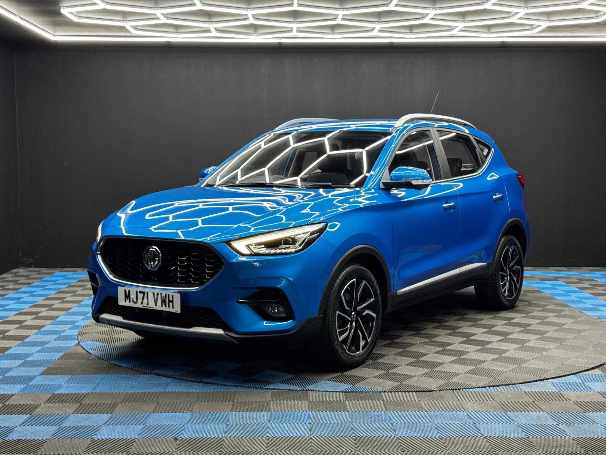 MG MG ZS view 3