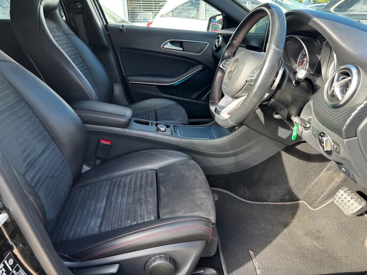 Mercedes-Benz A-Class view 25