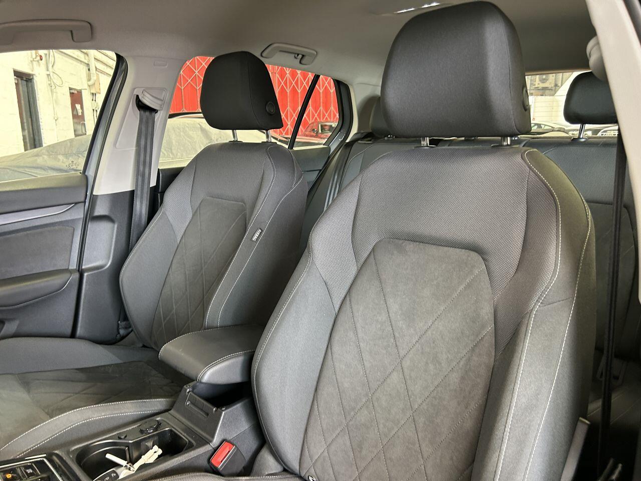 Volkswagen Golf view 56