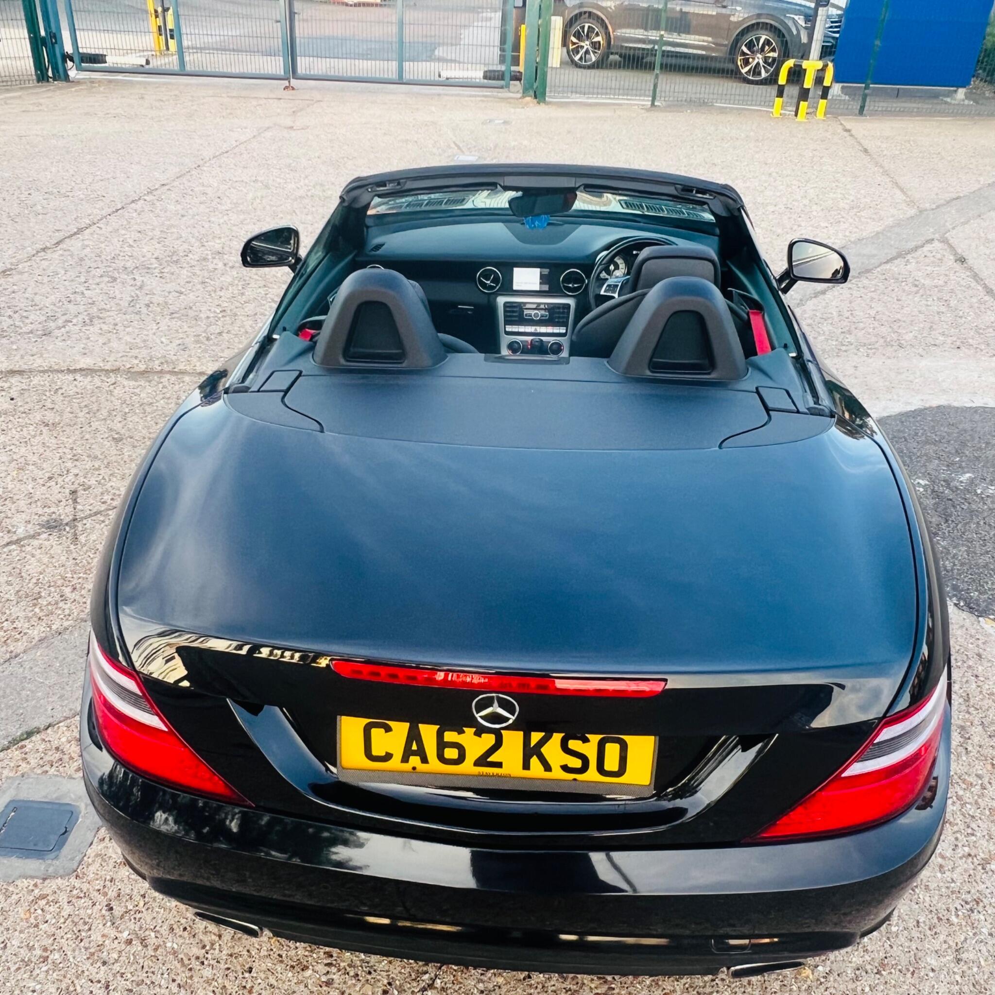 Mercedes-Benz SLK view 23