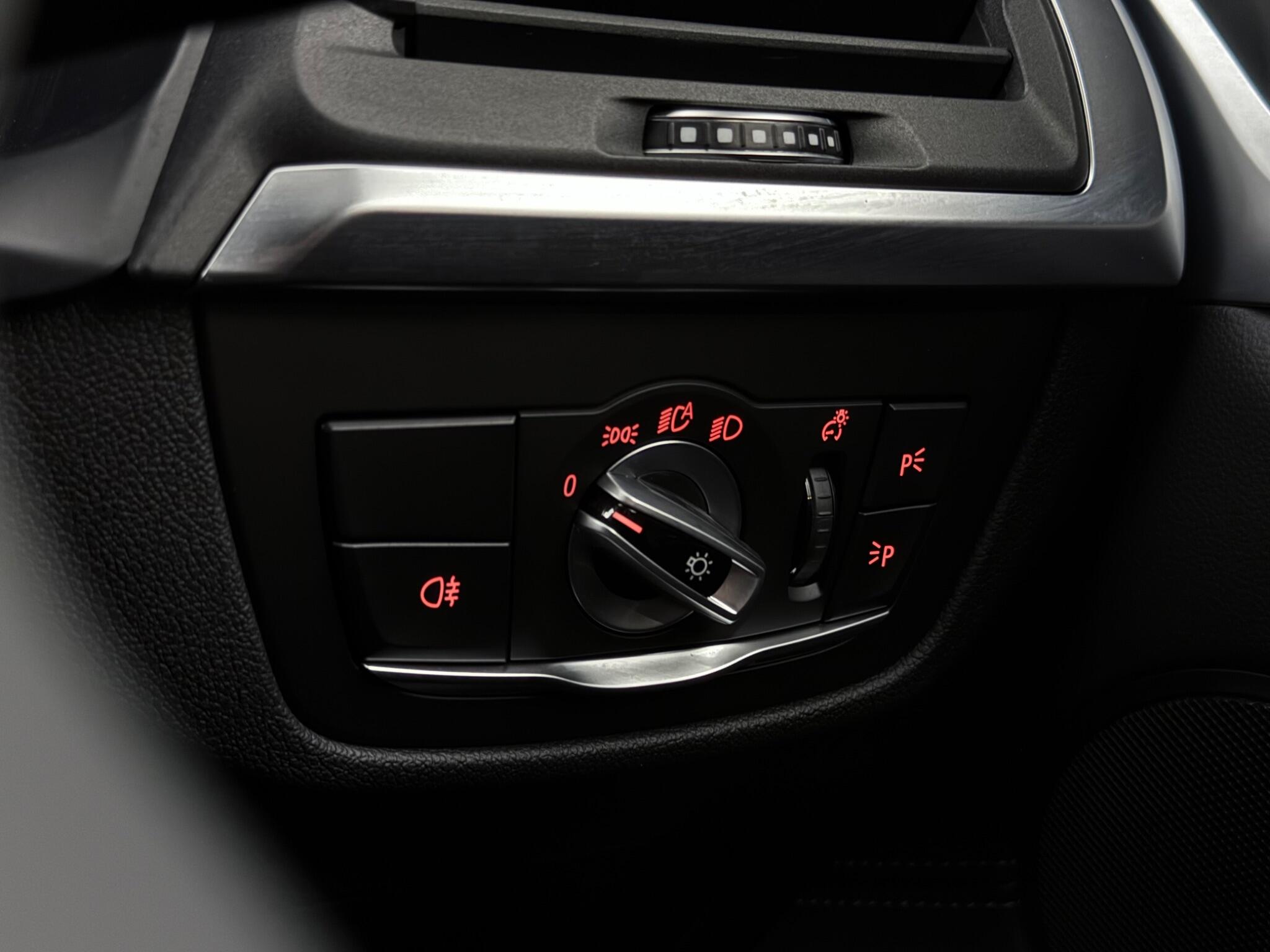 BMW X4 view 22