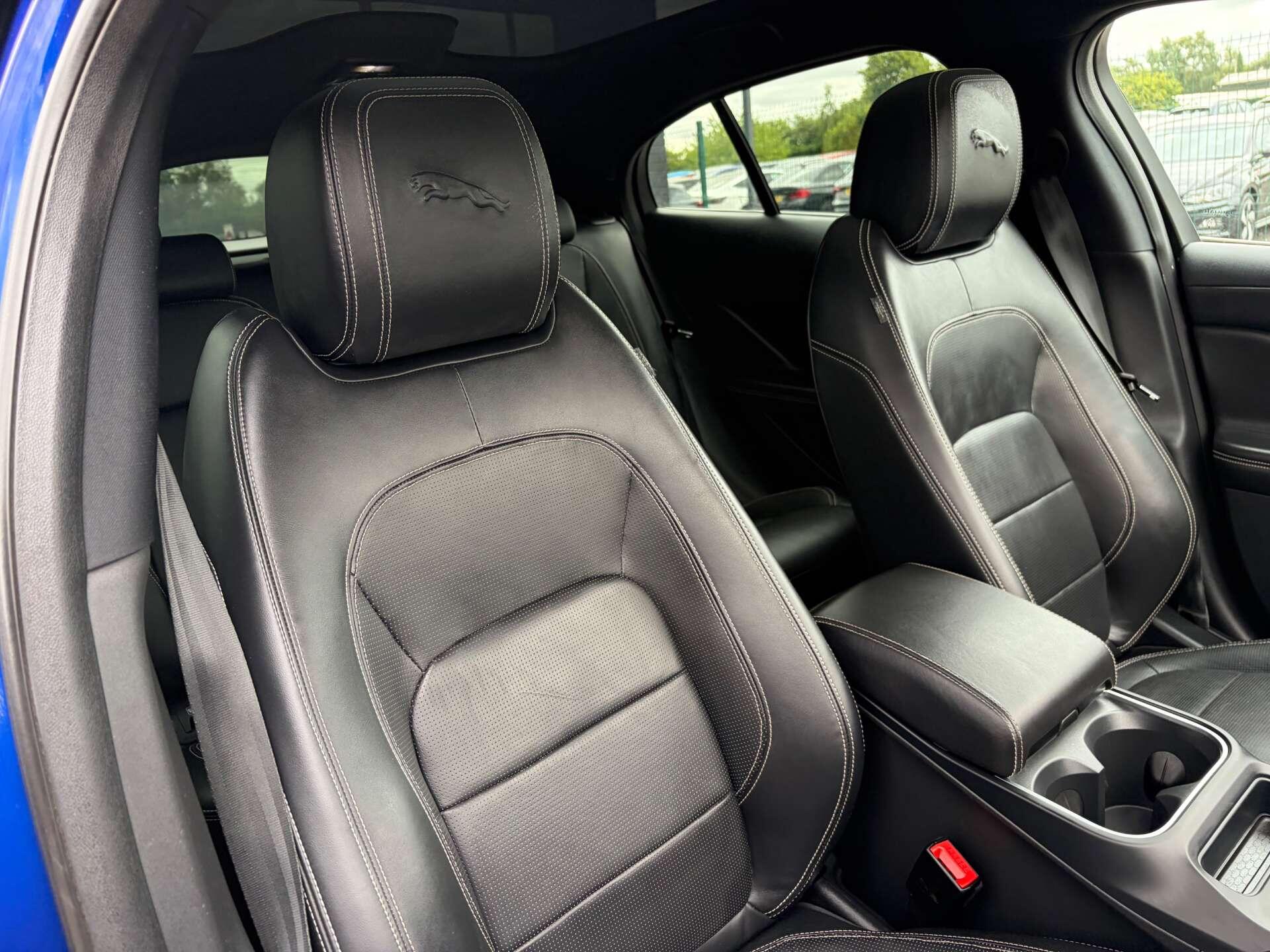 Jaguar I-Pace view 38