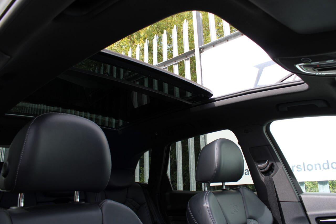 Audi Q5 view 30