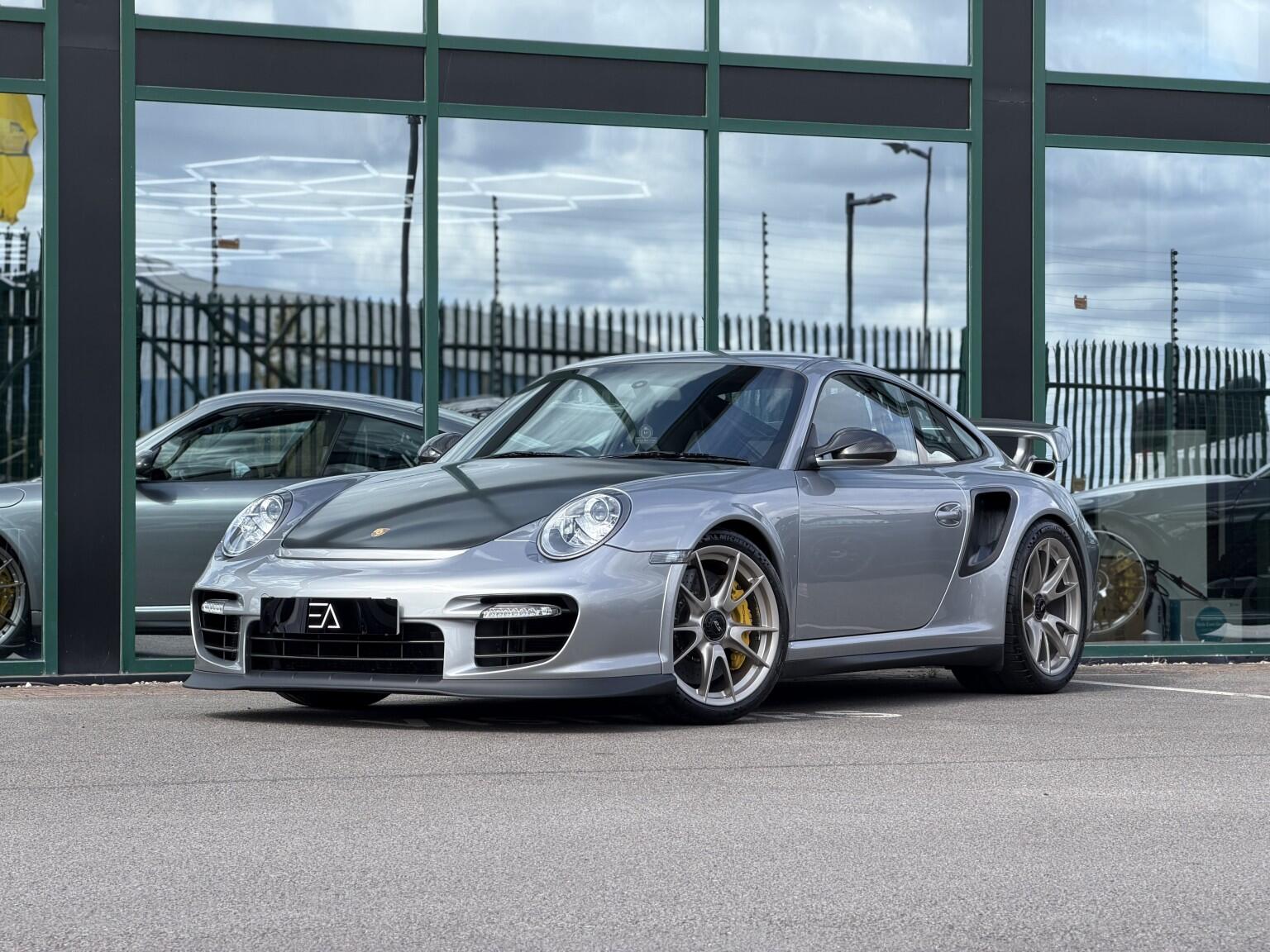 Porsche 911 view 20