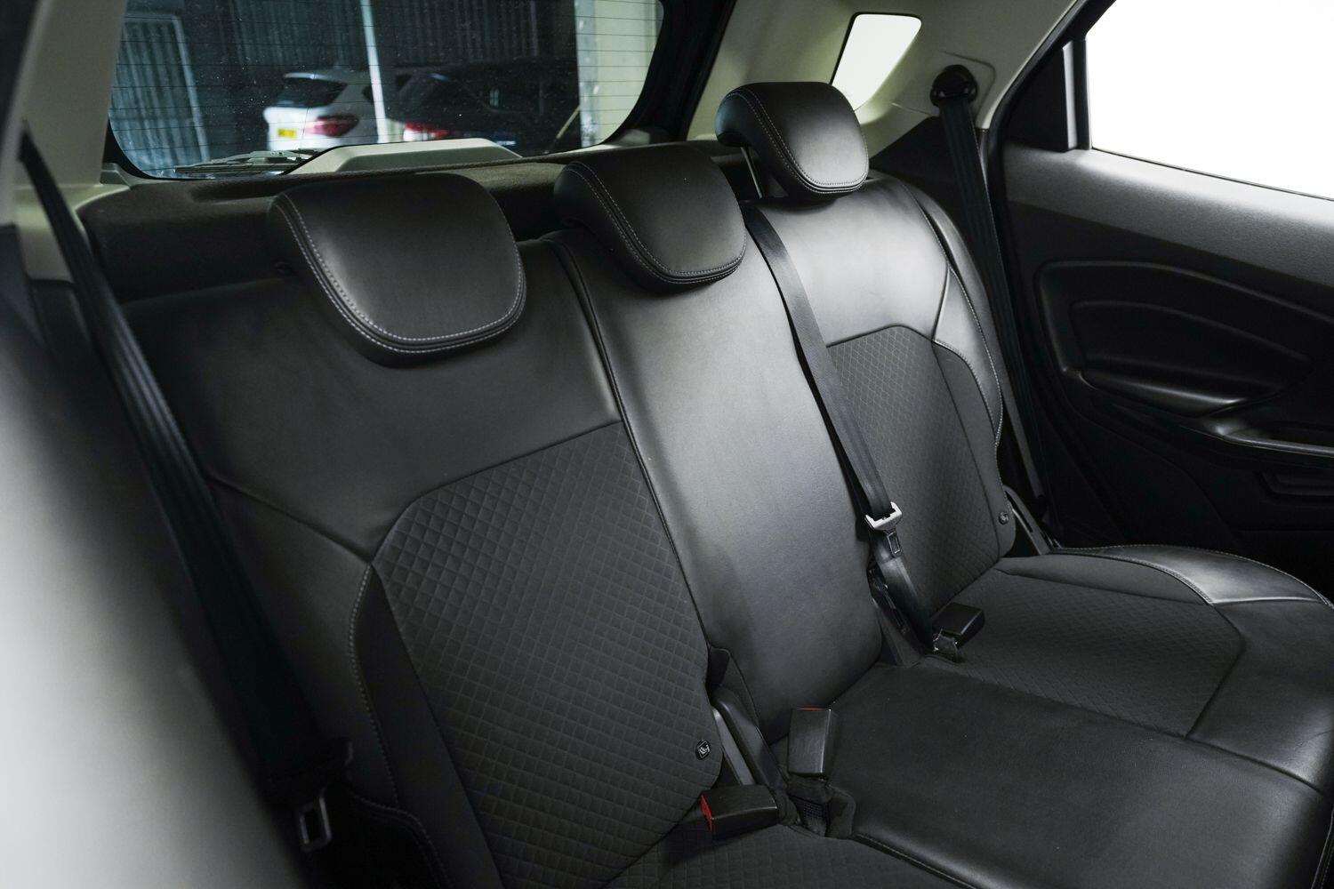 Ford Ecosport view 12