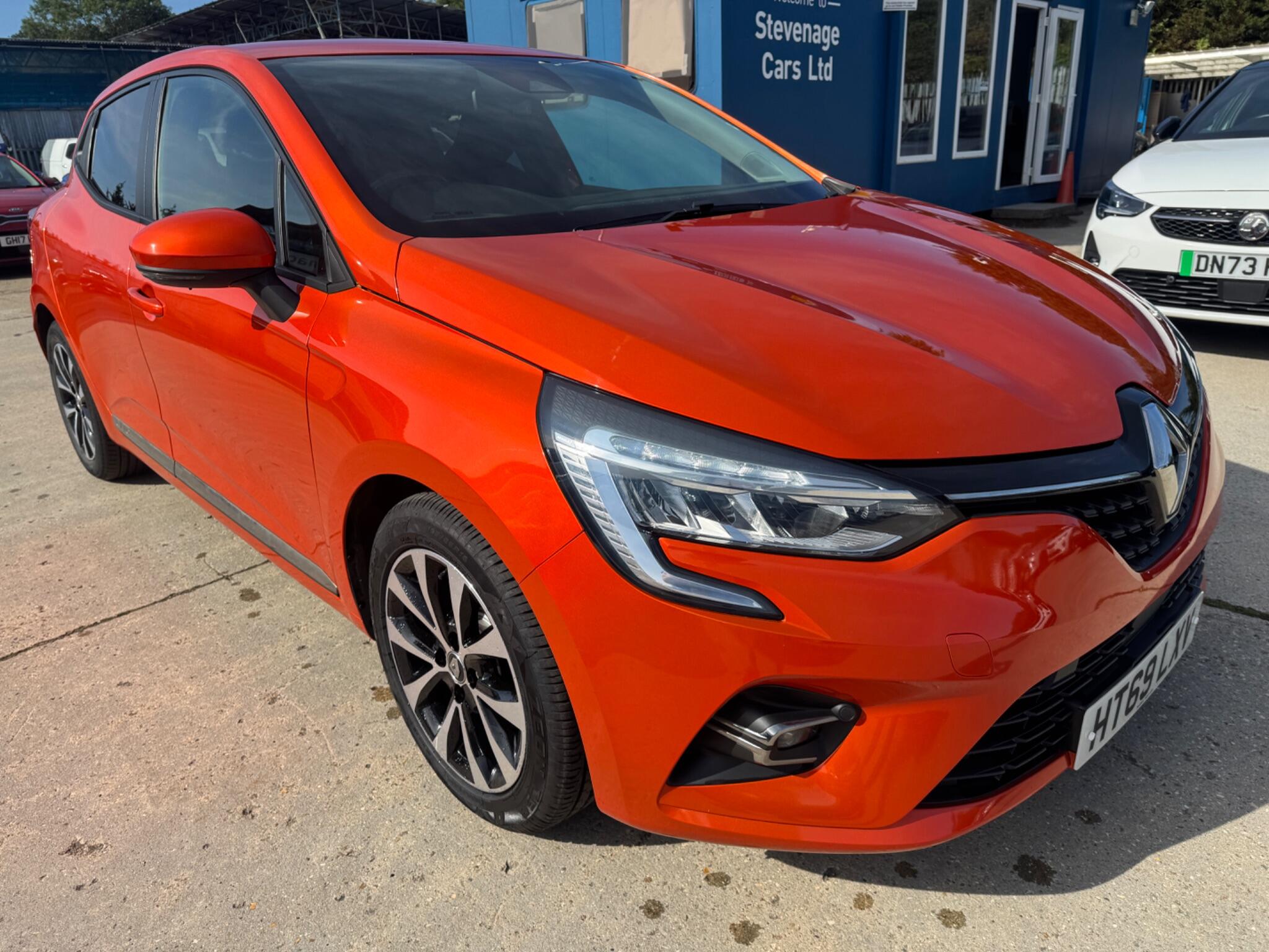 Renault Clio view 4