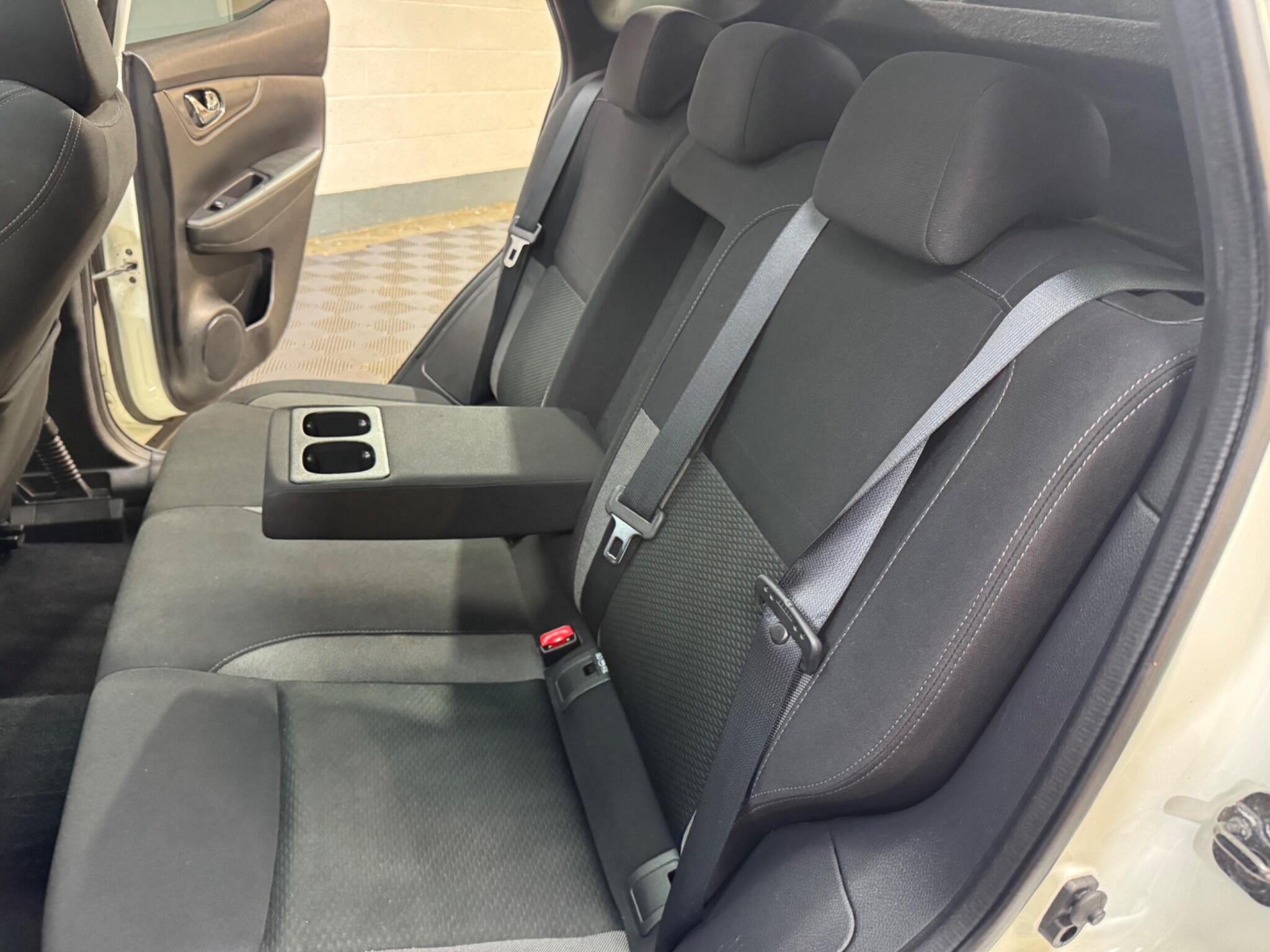 Nissan Qashqai view 36