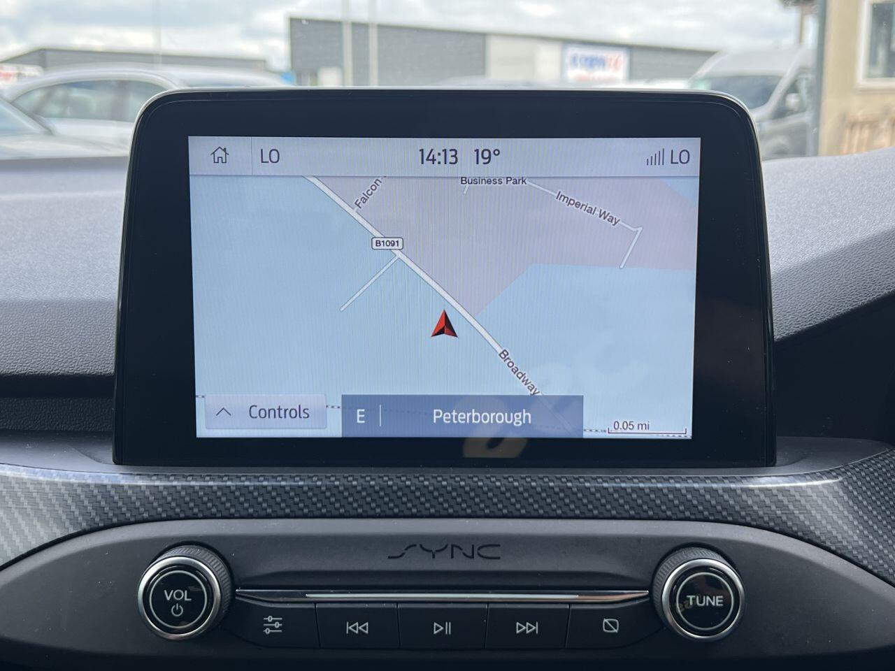 Ford Focus view 43