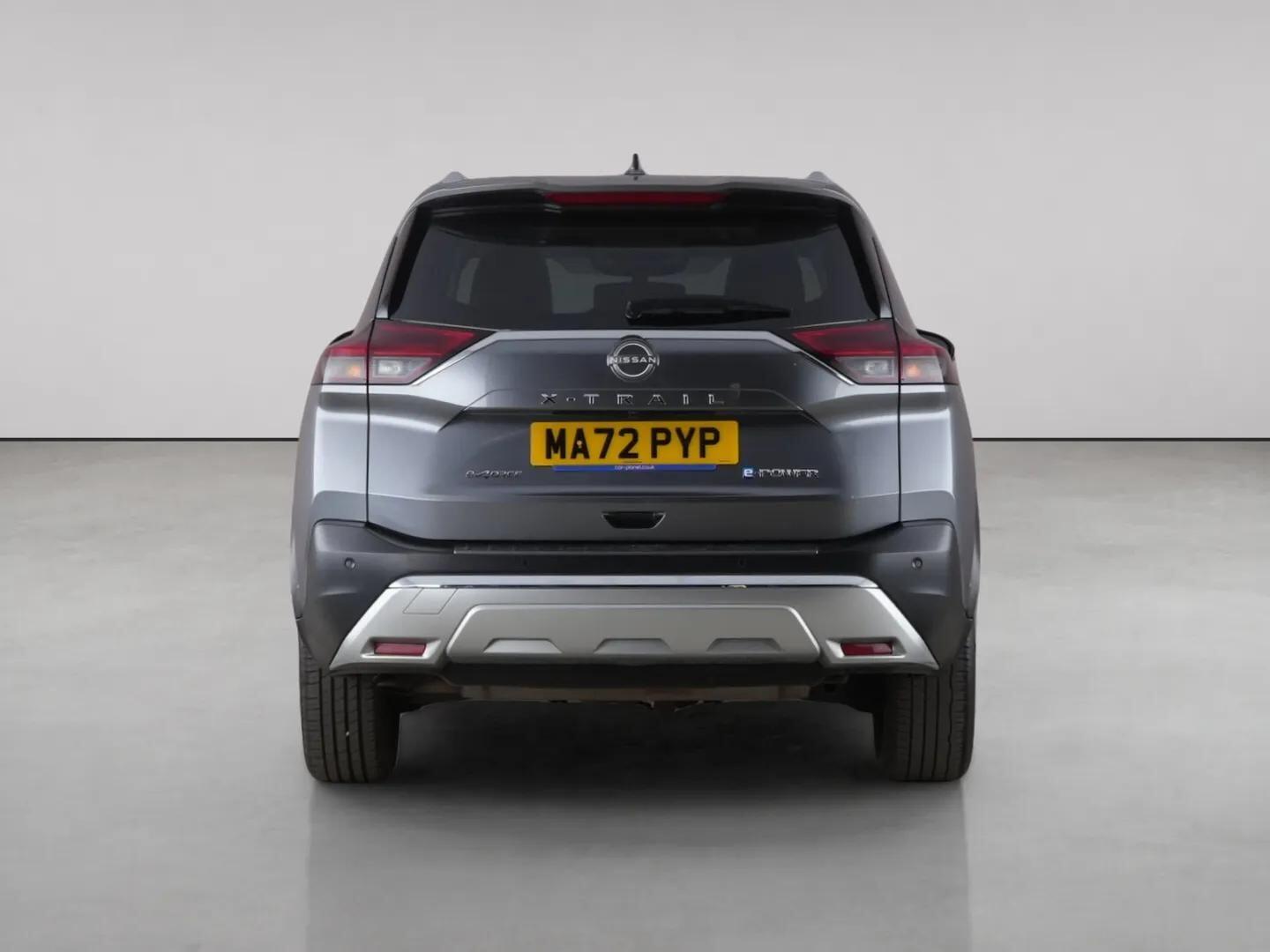 Nissan X-Trail view 7