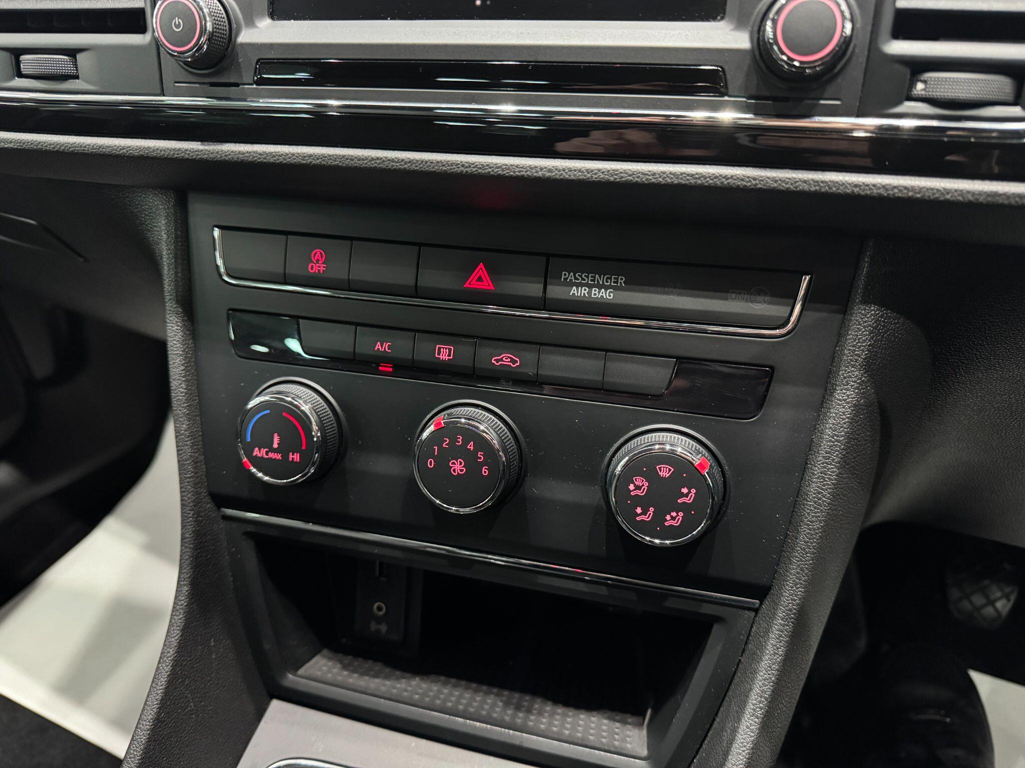Seat Leon view 40