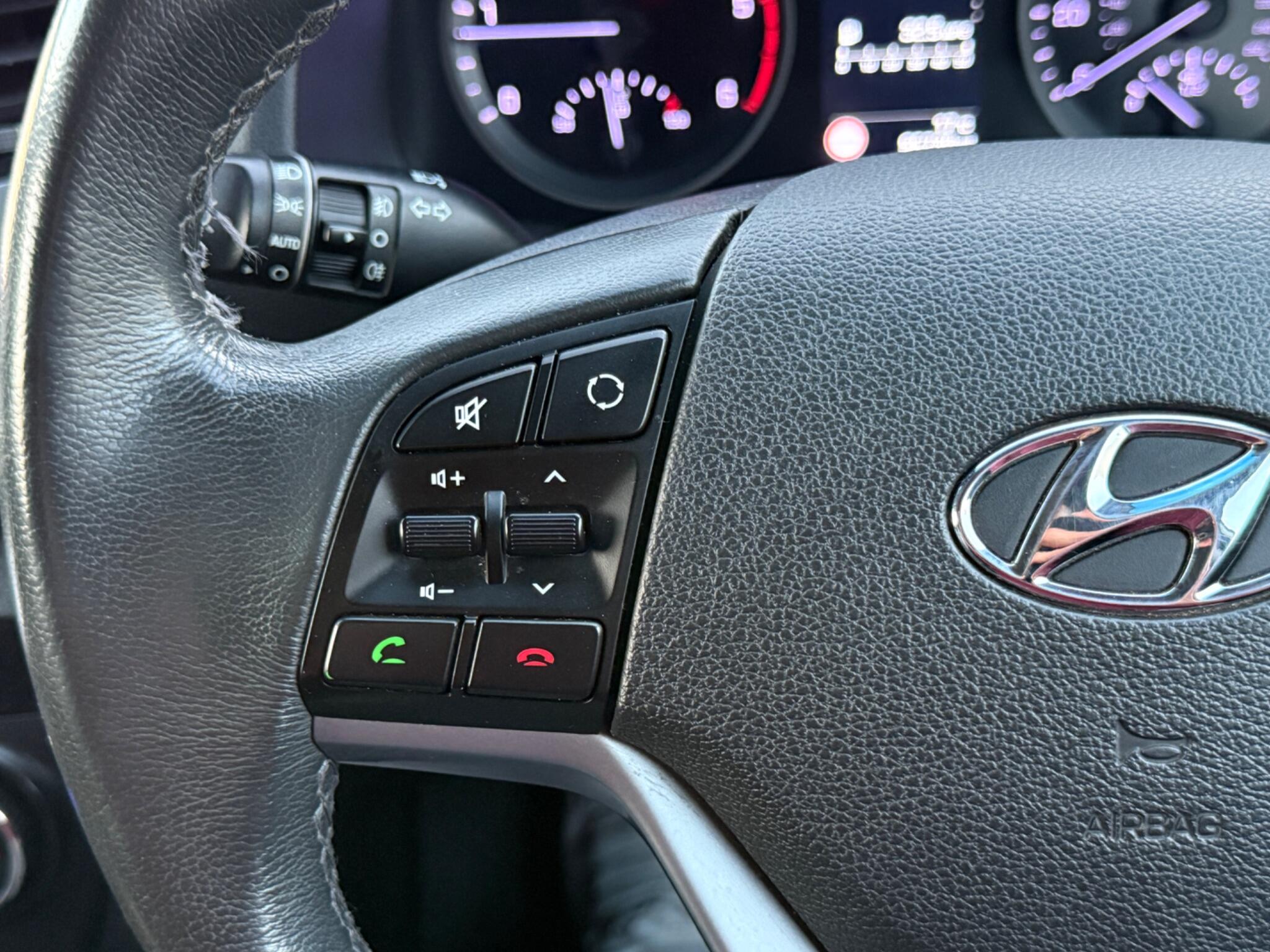 Hyundai TUCSON - Image 62