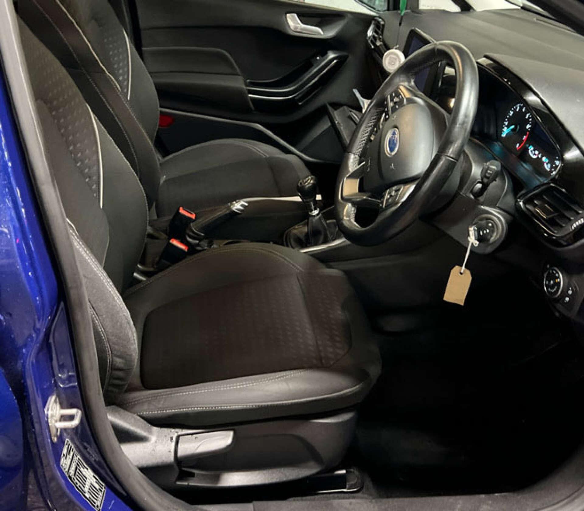 Ford Fiesta view 4
