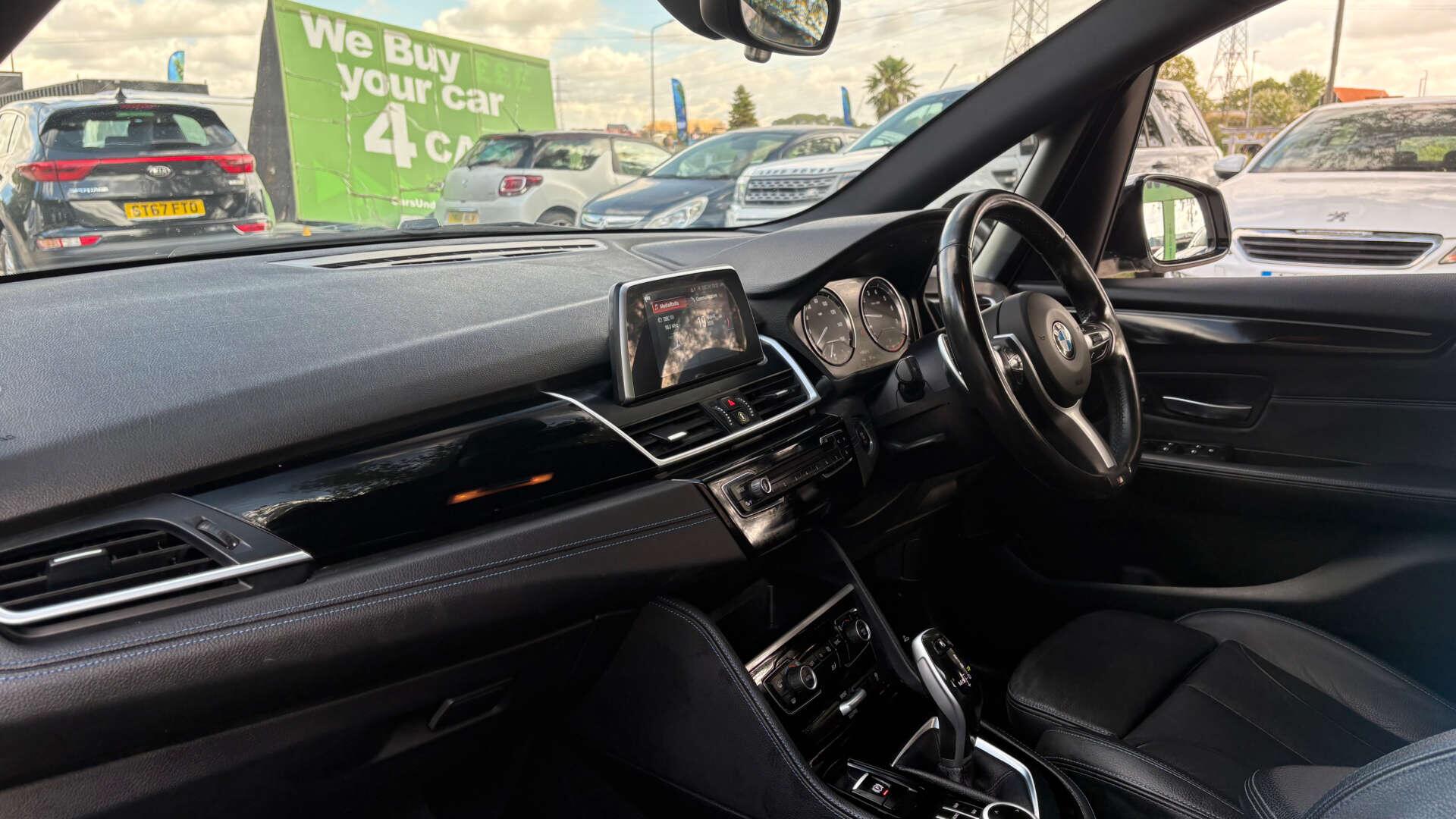 BMW 2 Series view 14