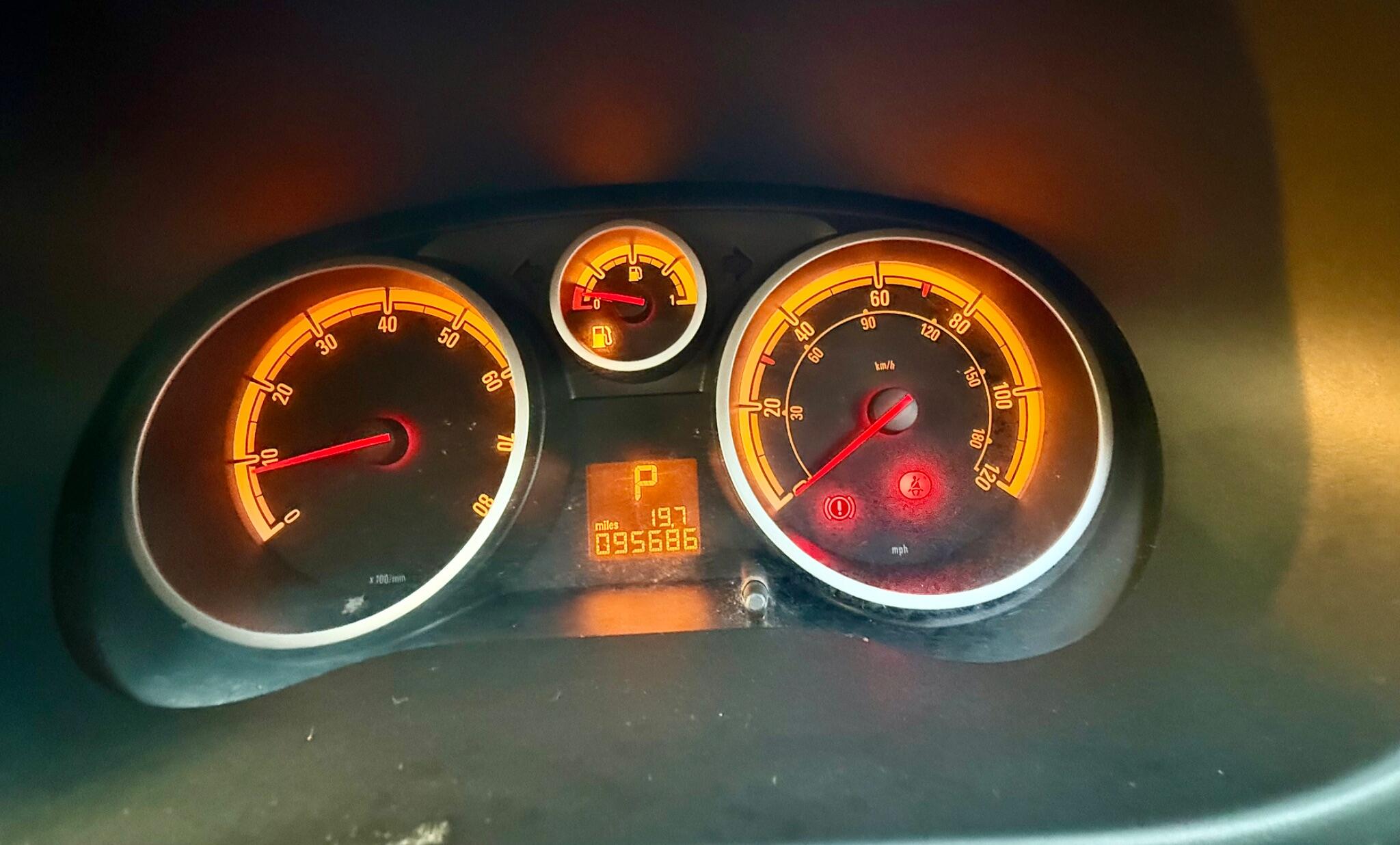 Vauxhall Corsa view 44