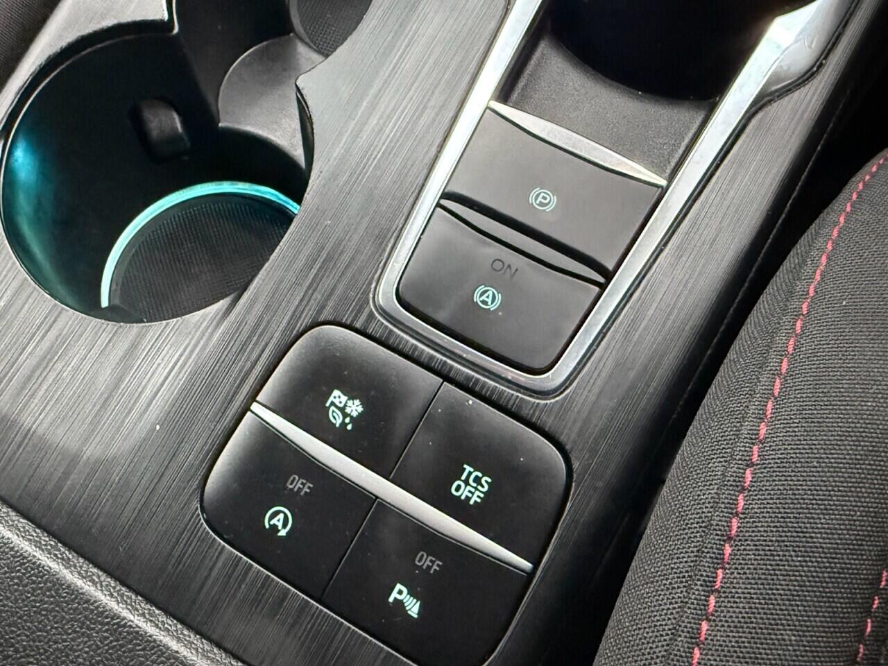 Ford Focus view 31