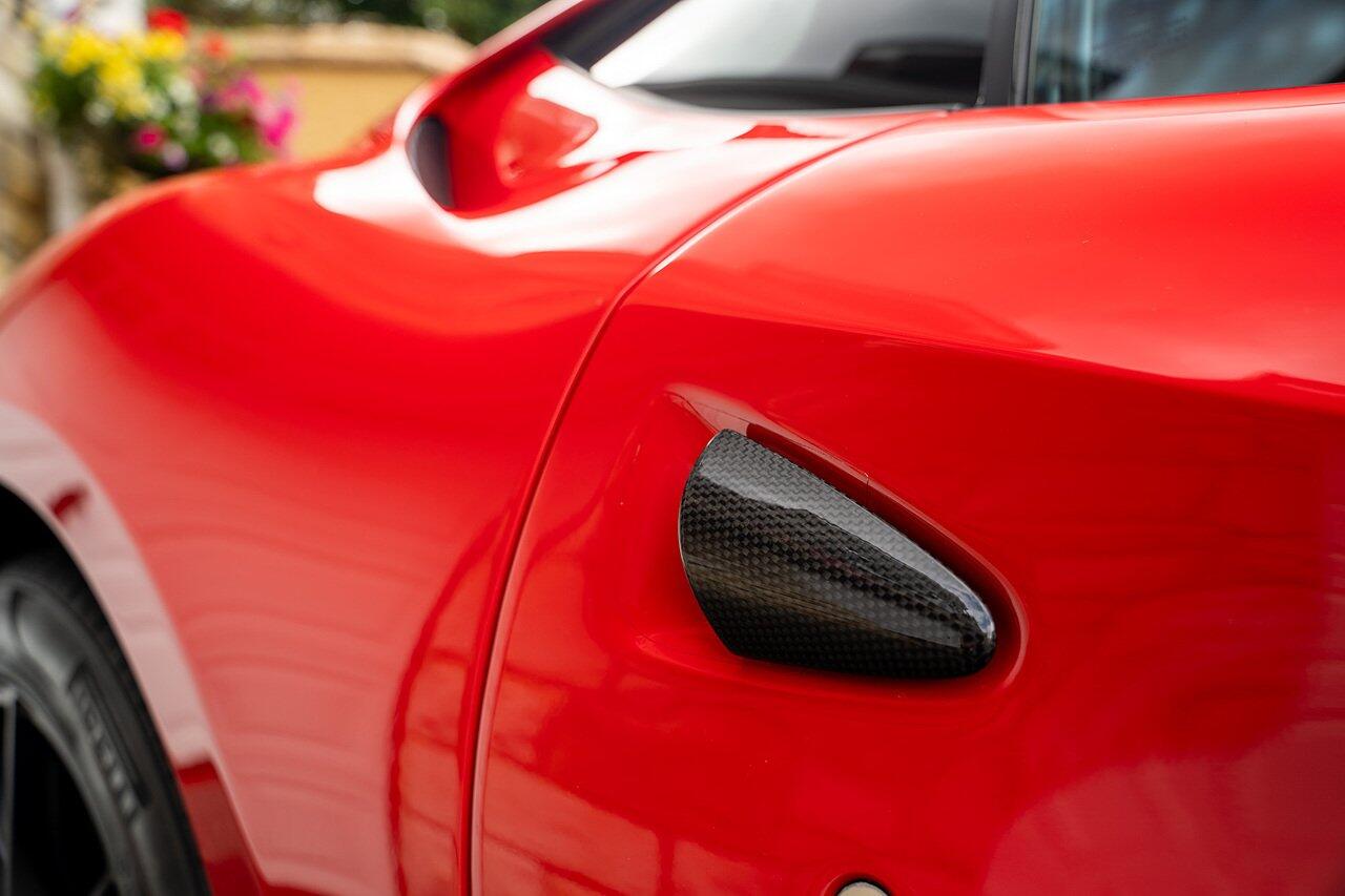 Ferrari 812 view 41
