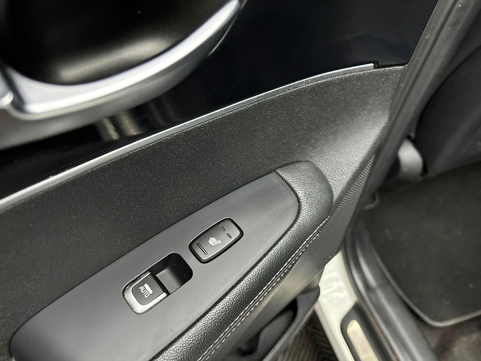 Kia Sorento view 13