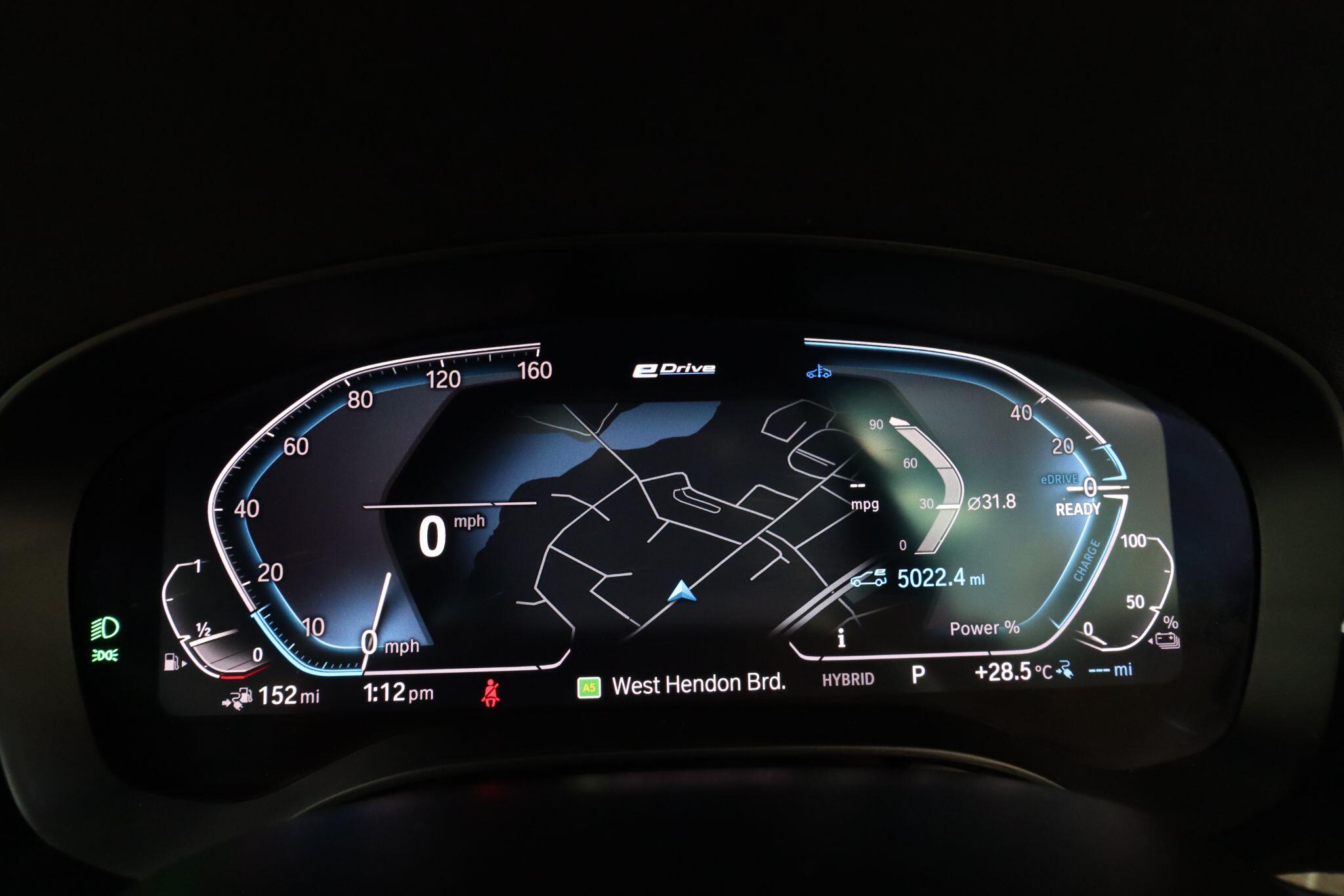 BMW 5 Series view 40
