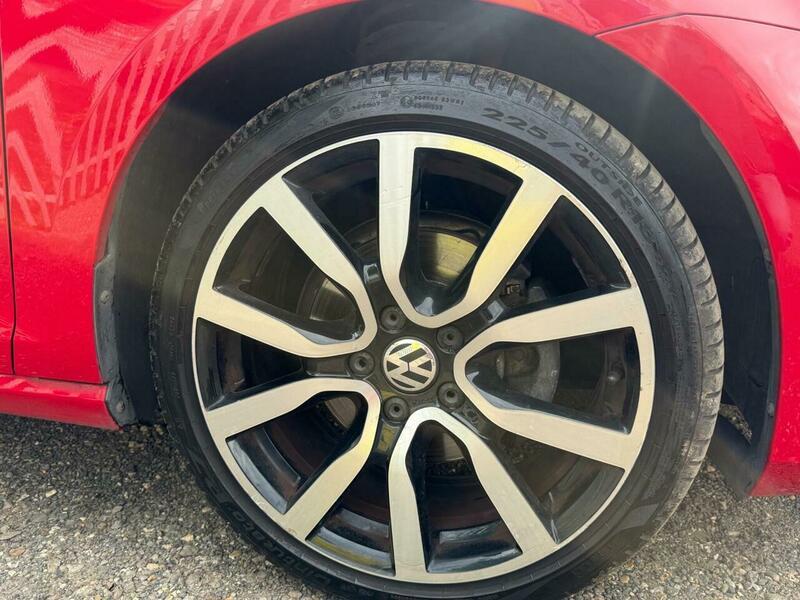 2016 Volkswagen Golf image 36
