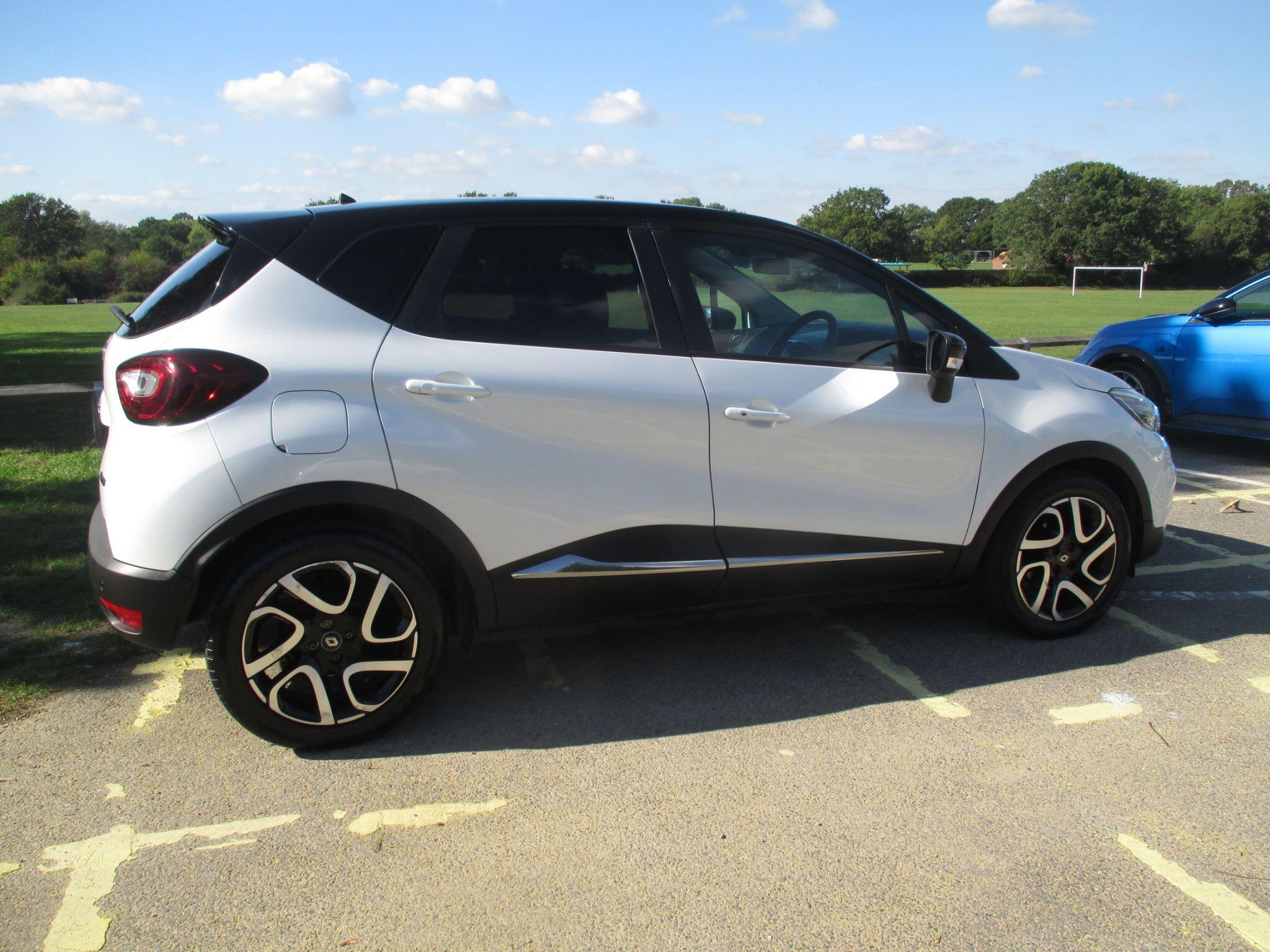 Renault Captur view 7