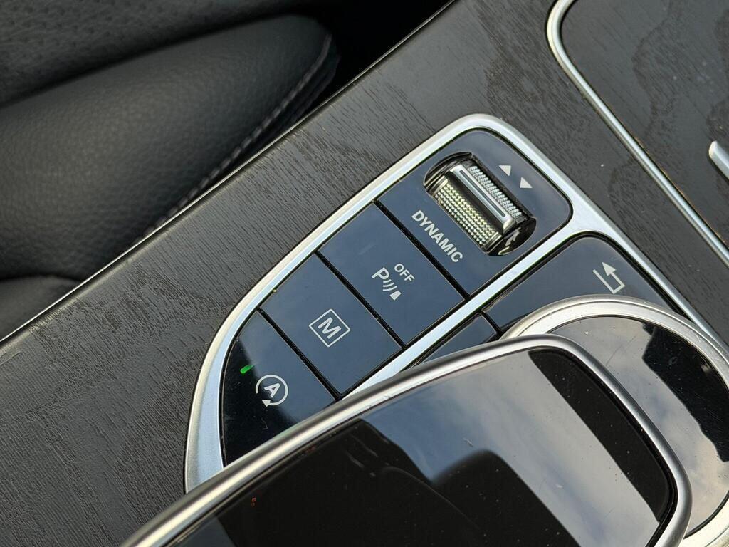 Mercedes-Benz GLC view 42