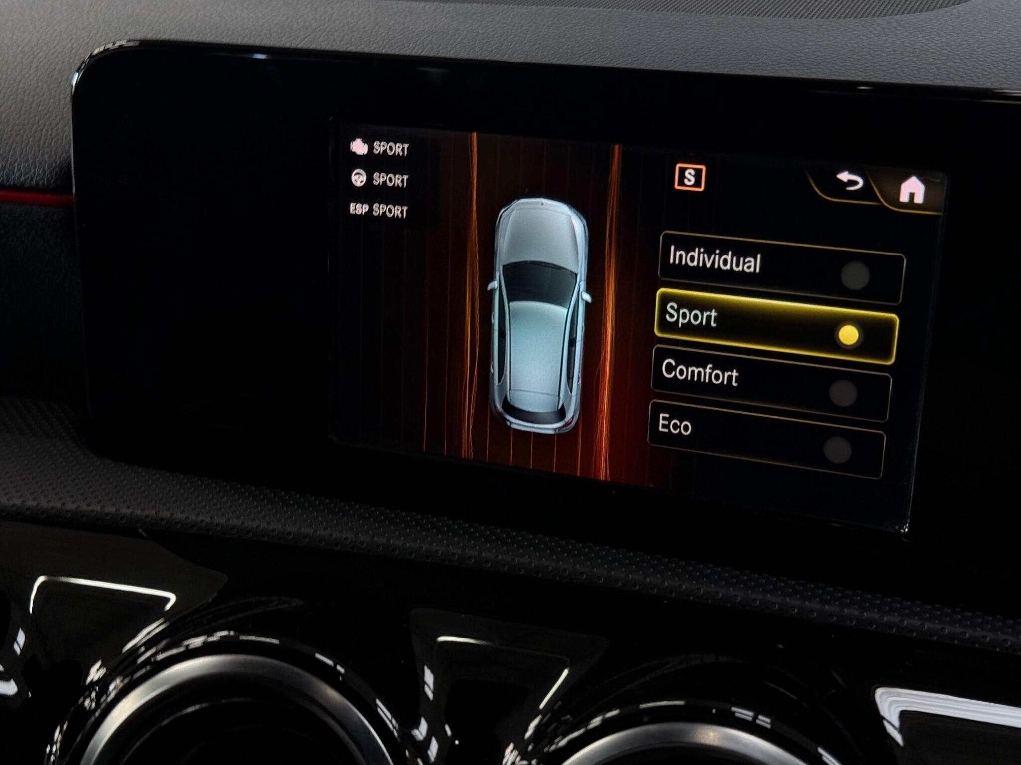 Mercedes-Benz A-Class view 28