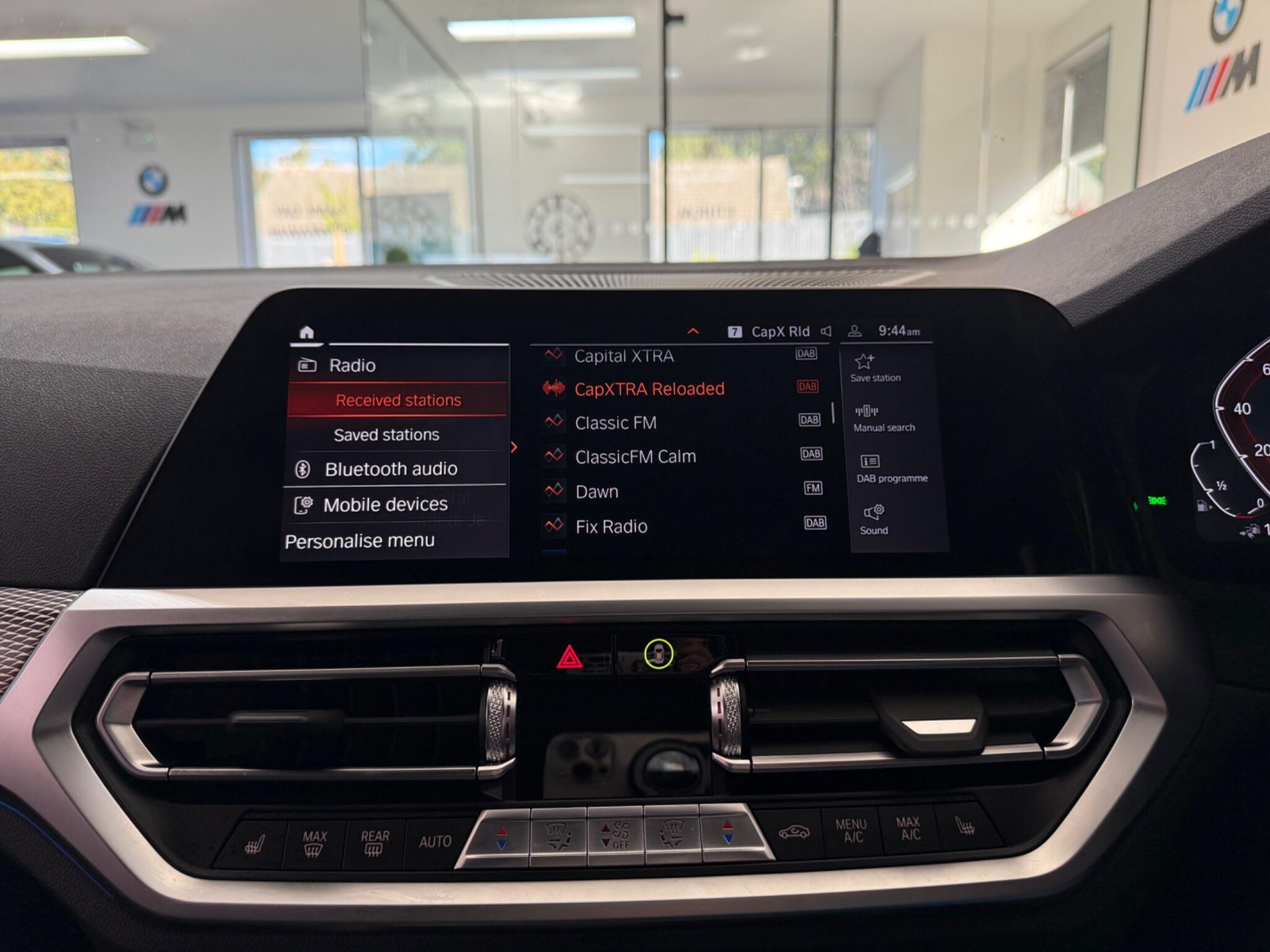 BMW 3 Series view 10