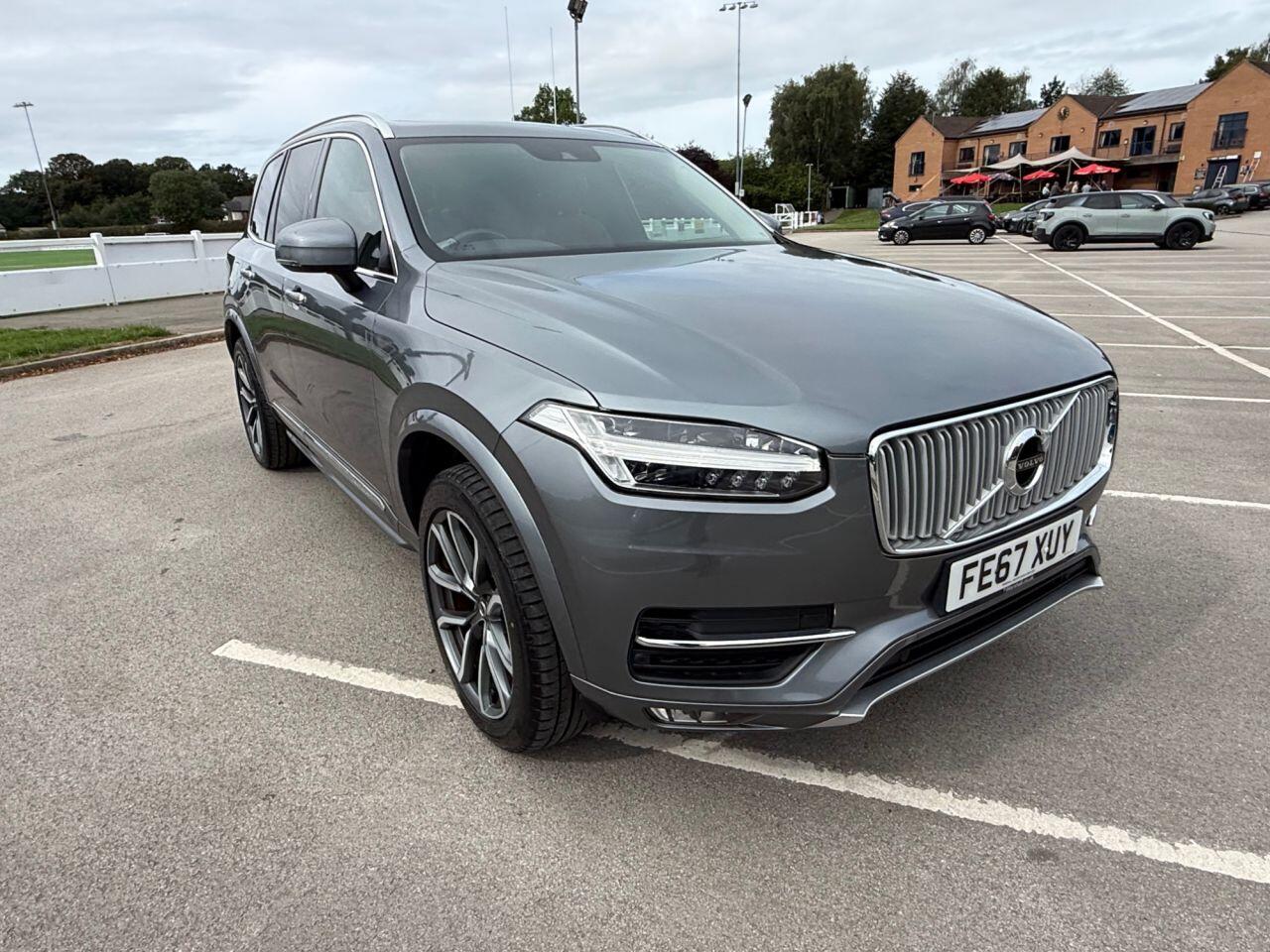 Volvo XC90 view 51