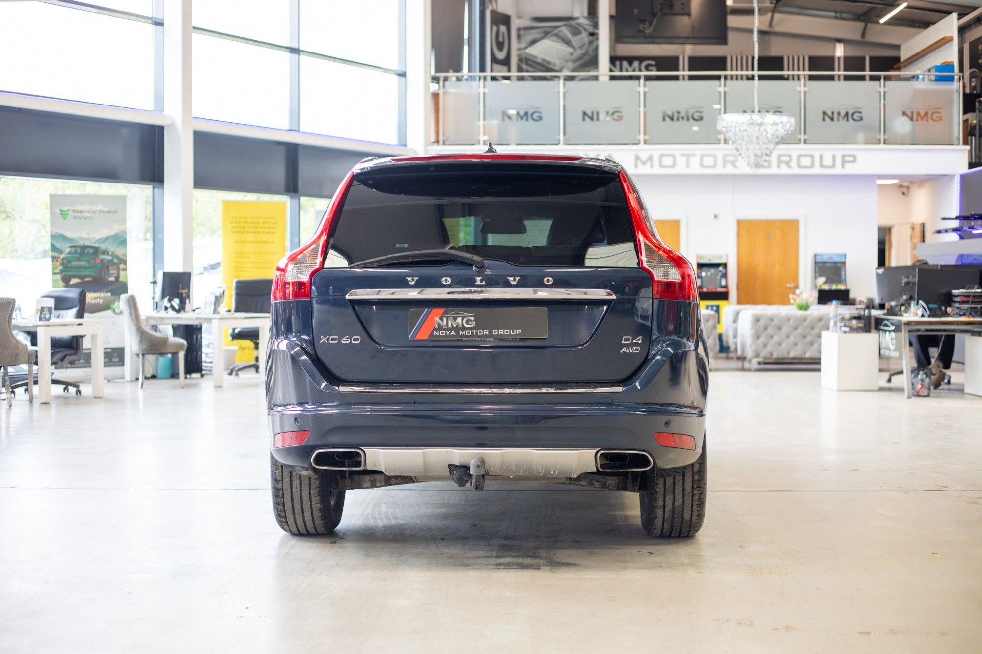 Volvo XC60 view 32