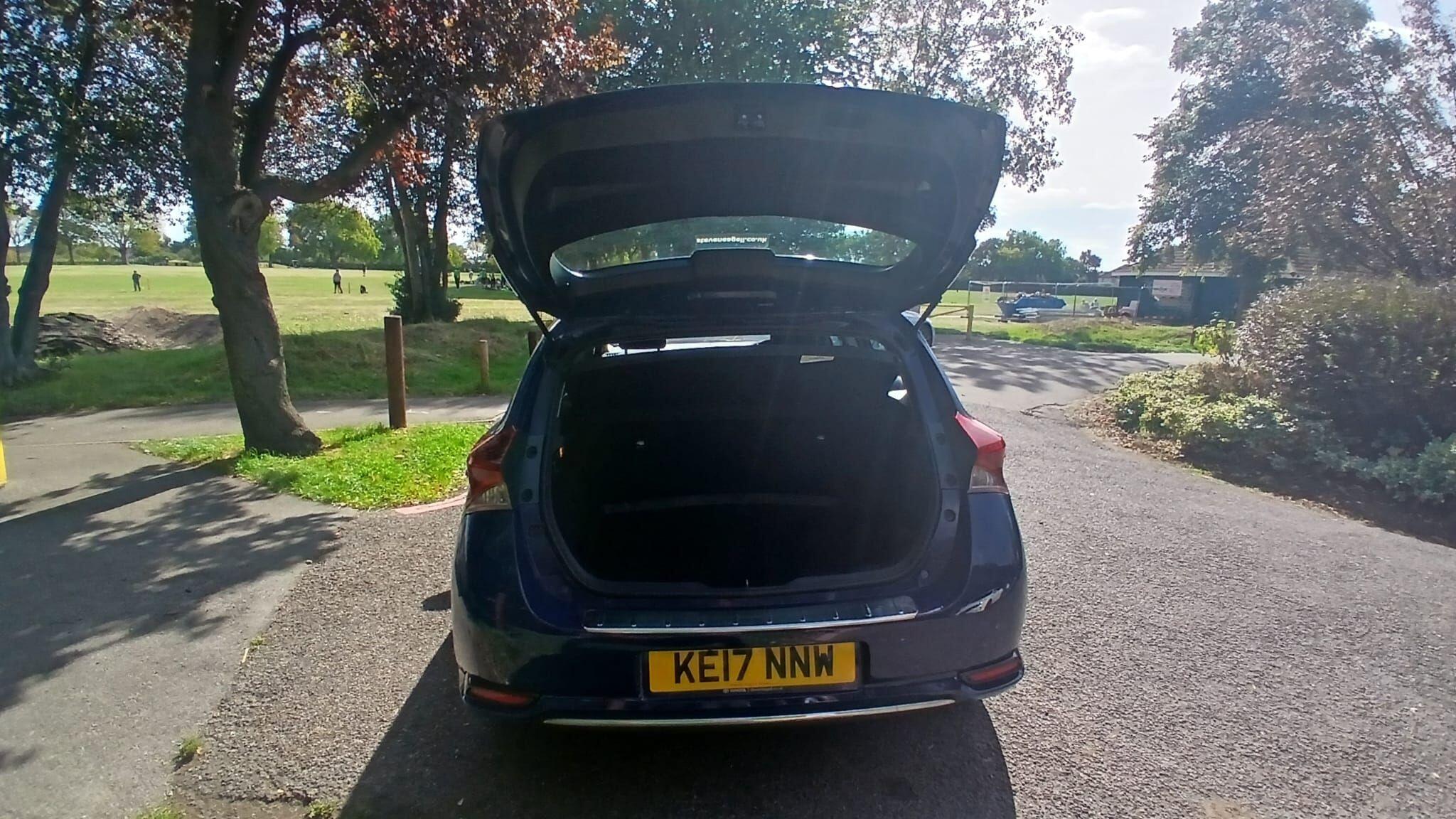 Toyota Auris view 34
