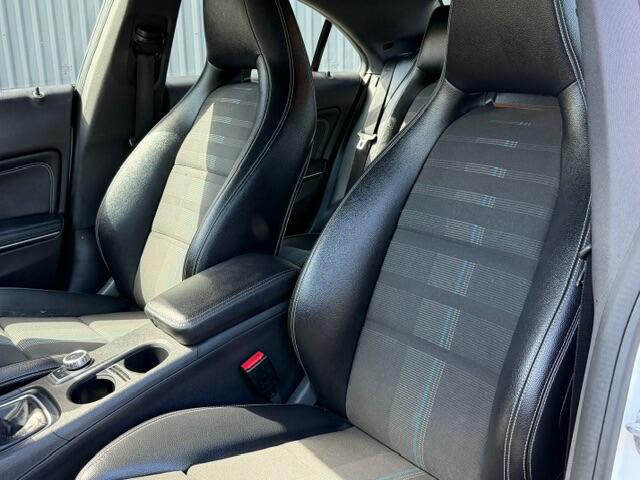 Mercedes-Benz CLA view 10