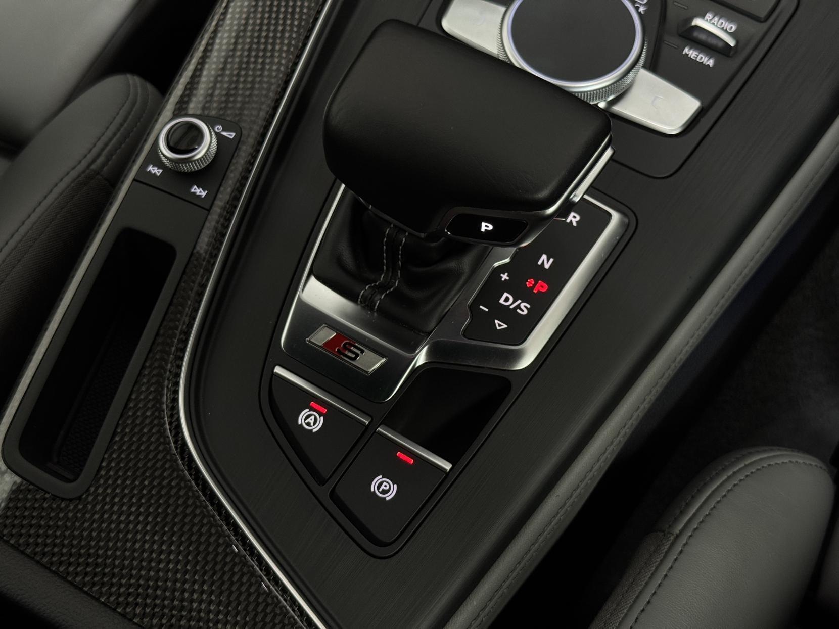 Audi S5 view 34