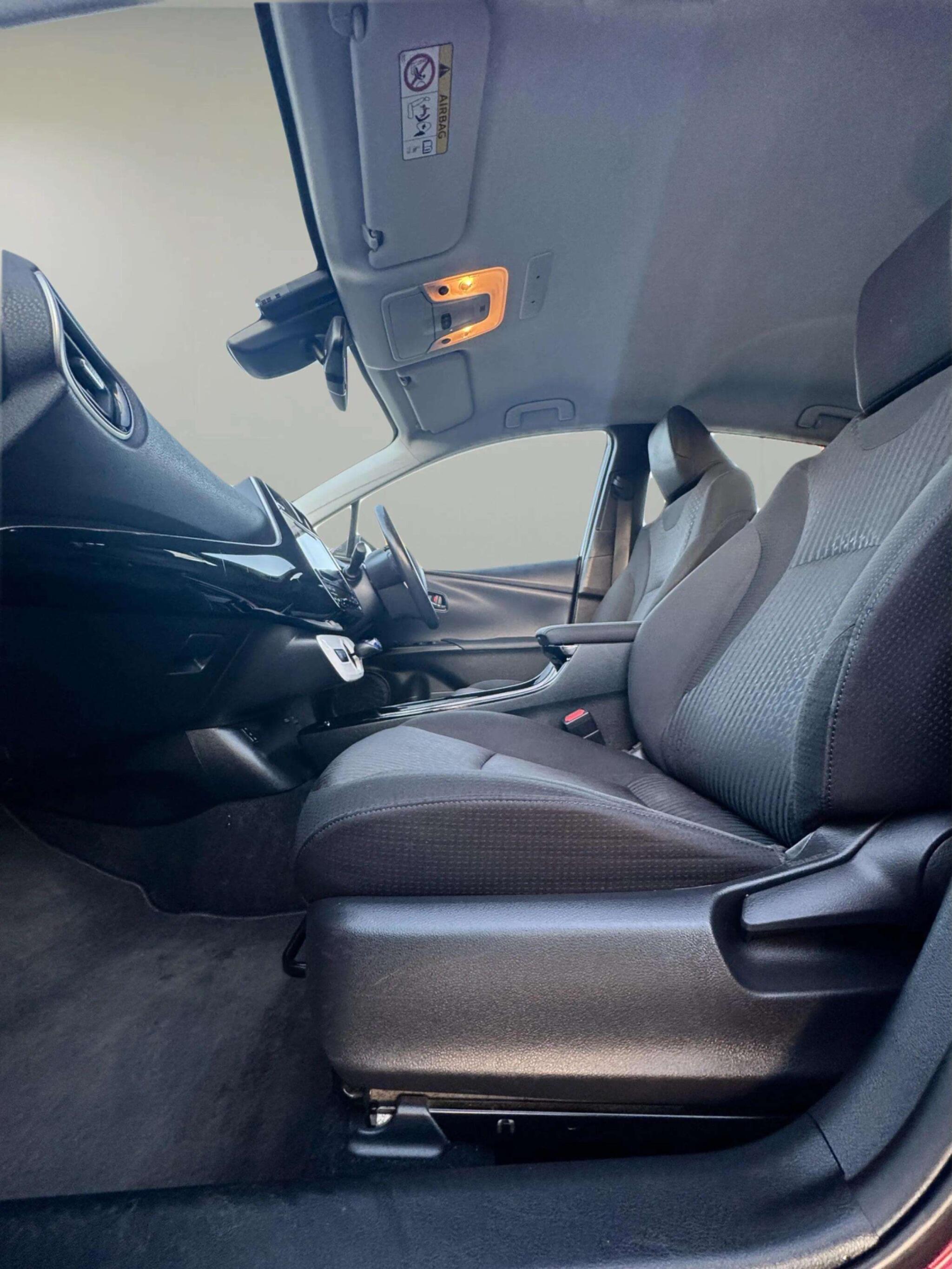 Toyota Prius view 56