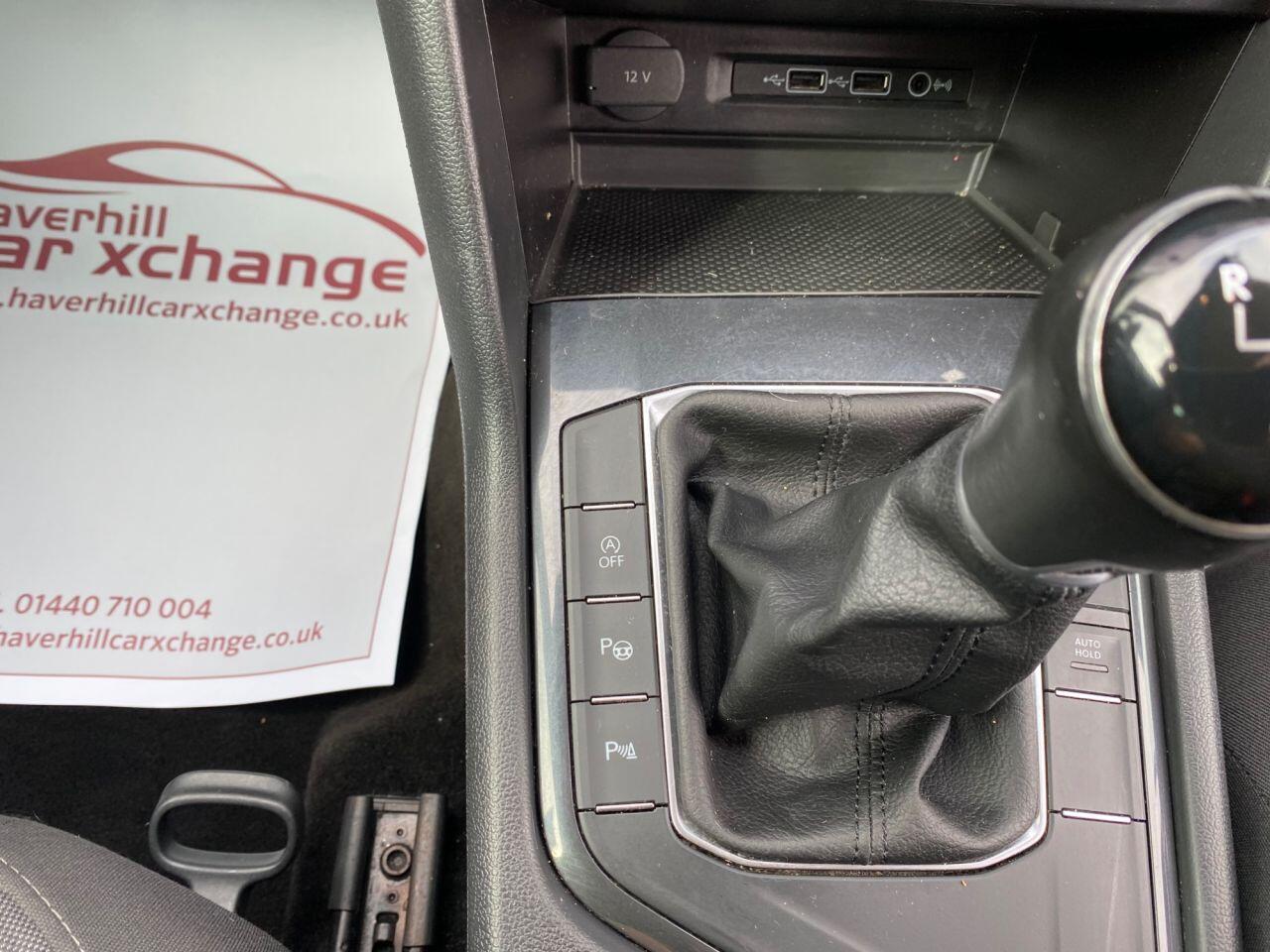 Volkswagen Tiguan view 29