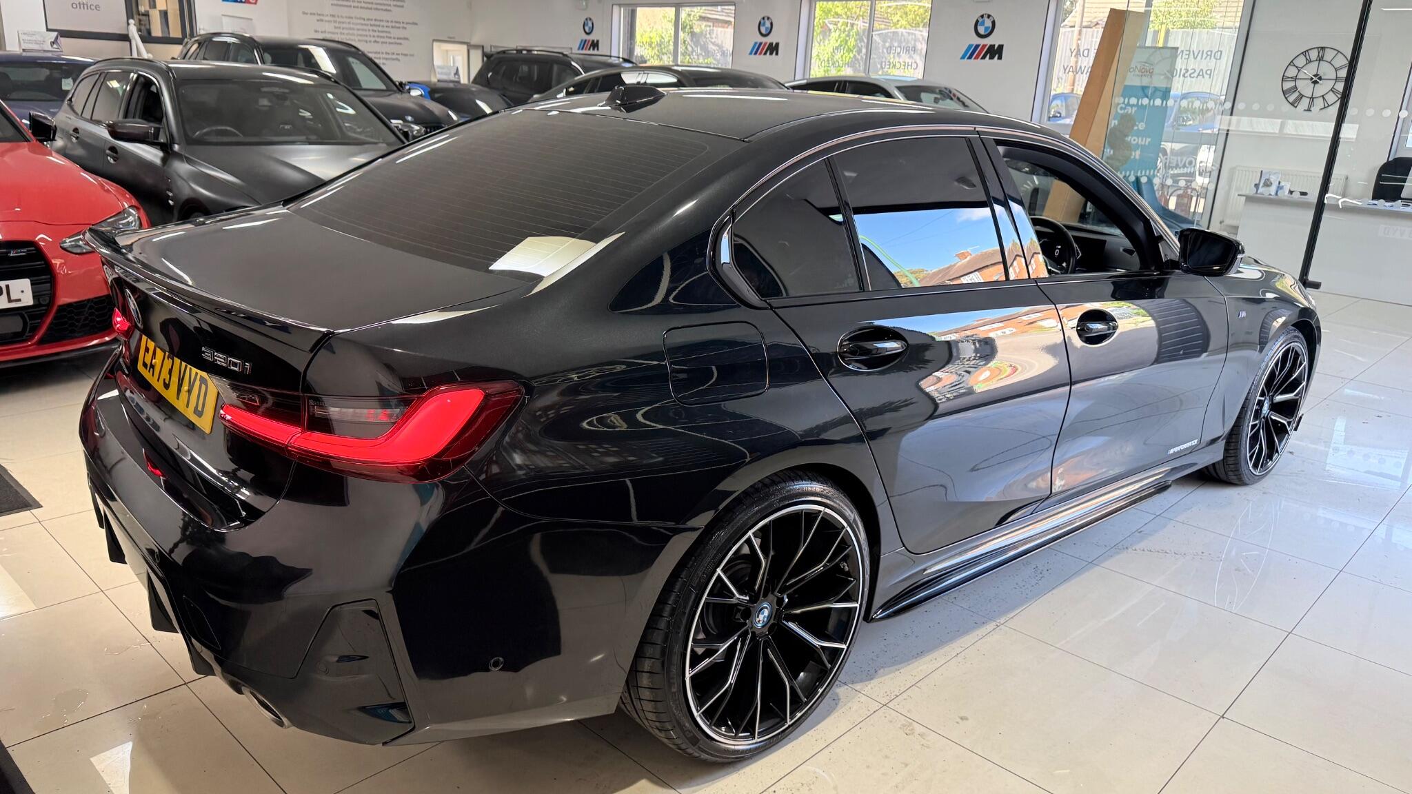 BMW 3 Series view 45
