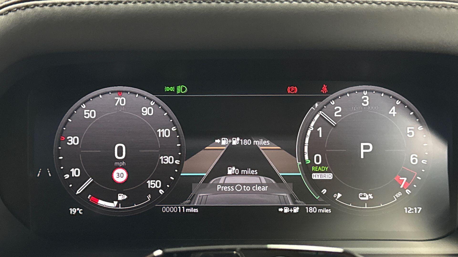 Land Rover Defender view 16