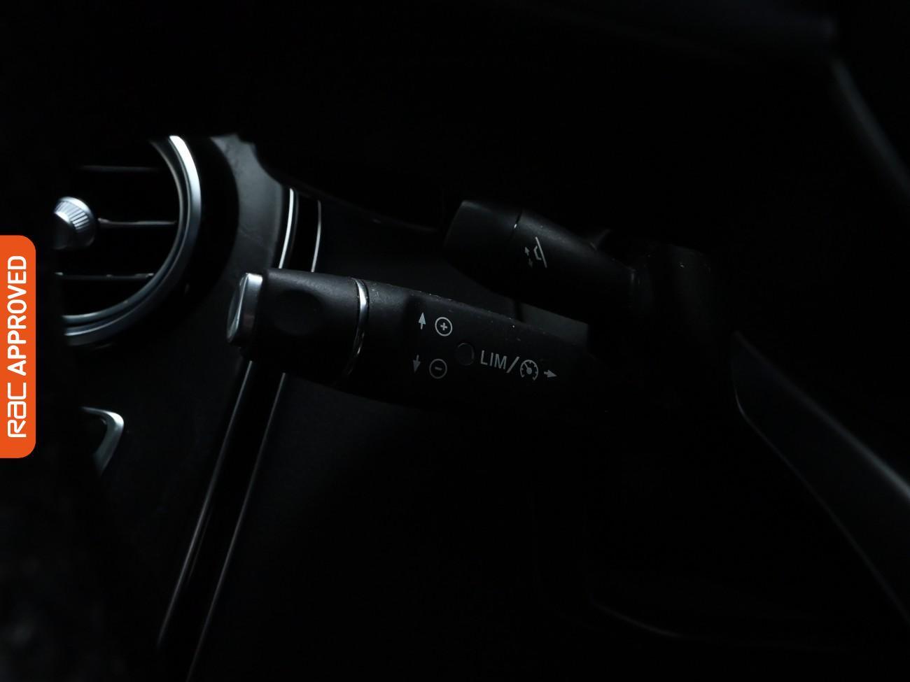 Mercedes-Benz GLC view 17