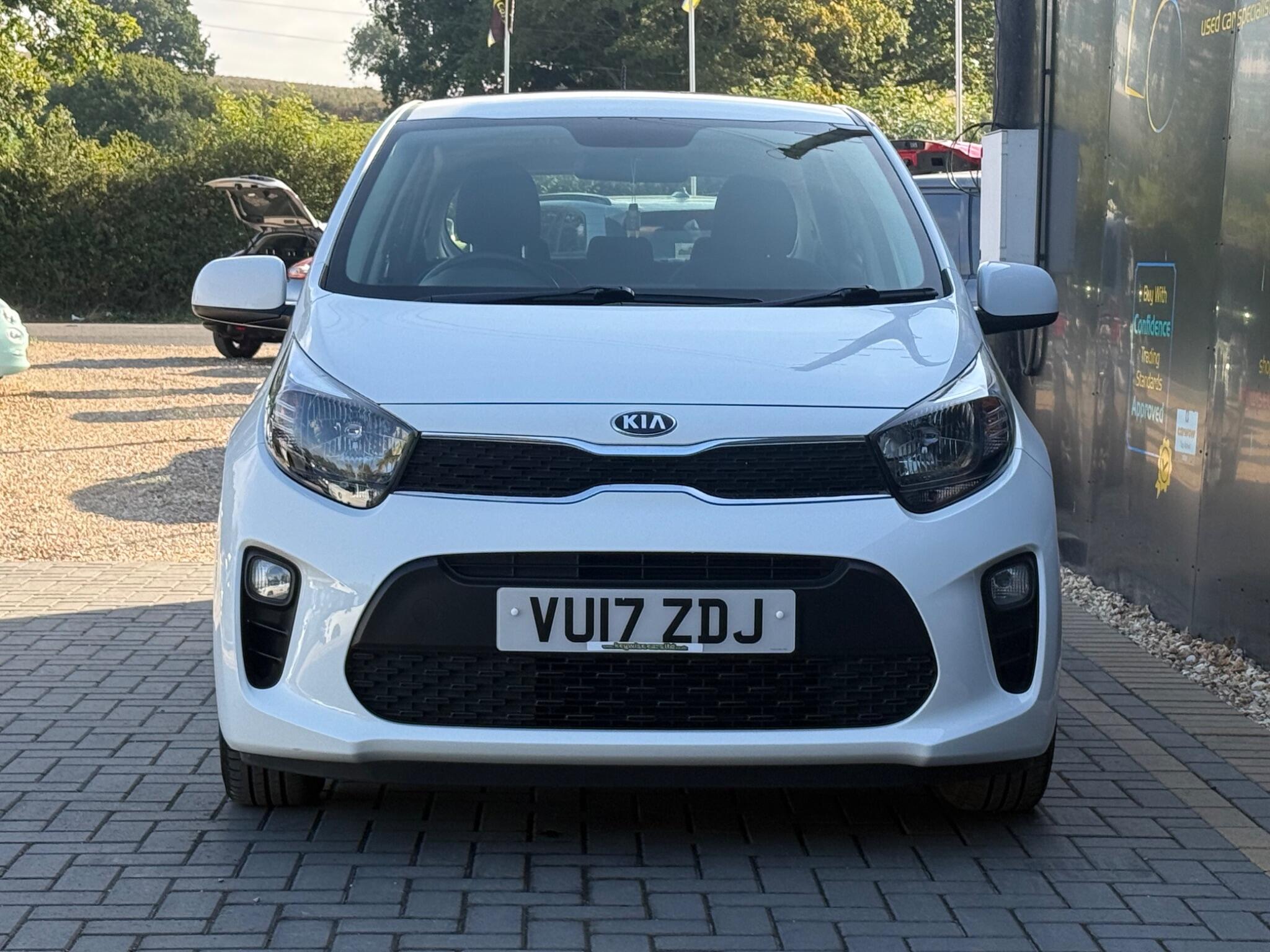 Kia Picanto view 10