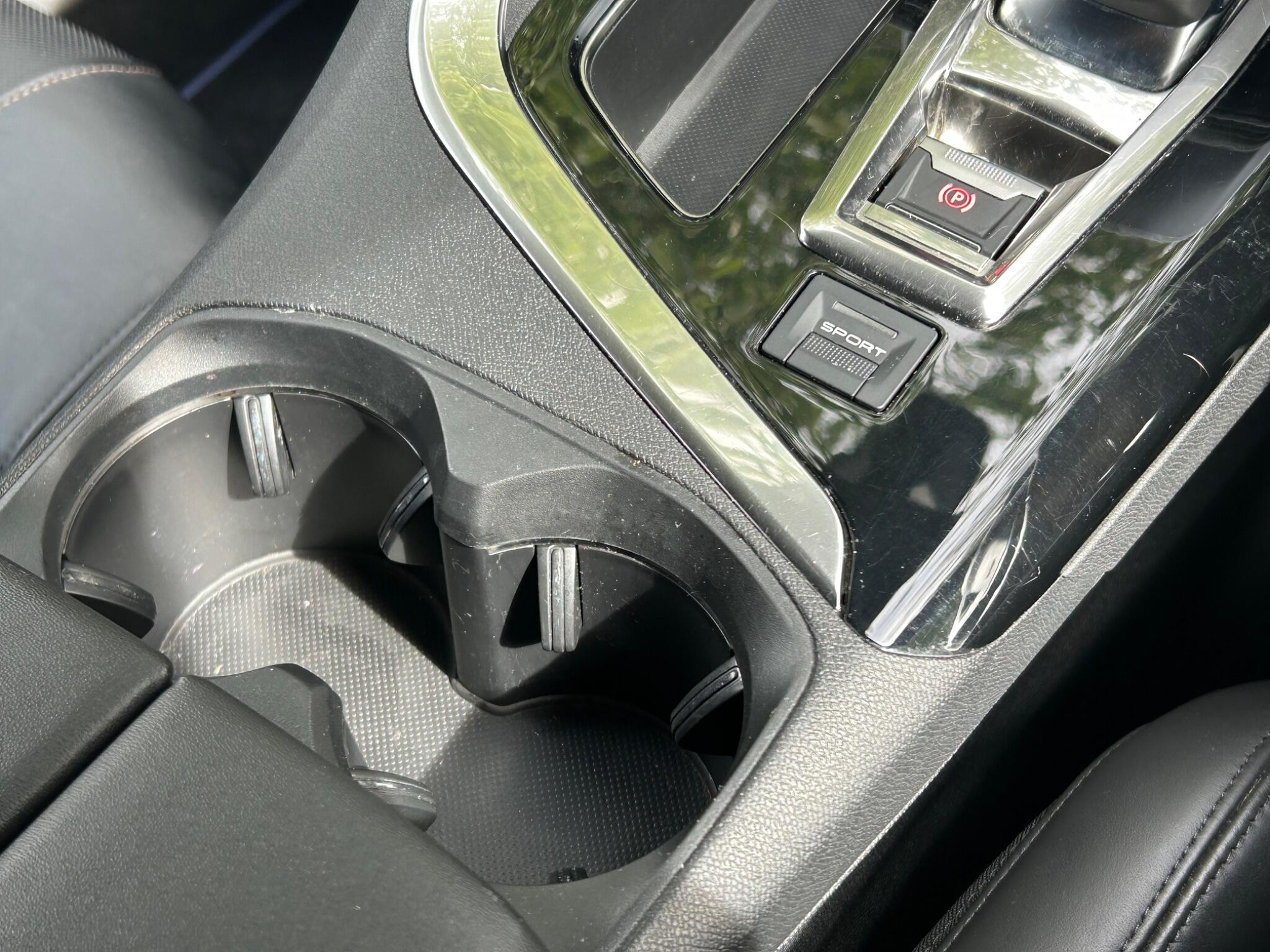 Peugeot 3008 view 15
