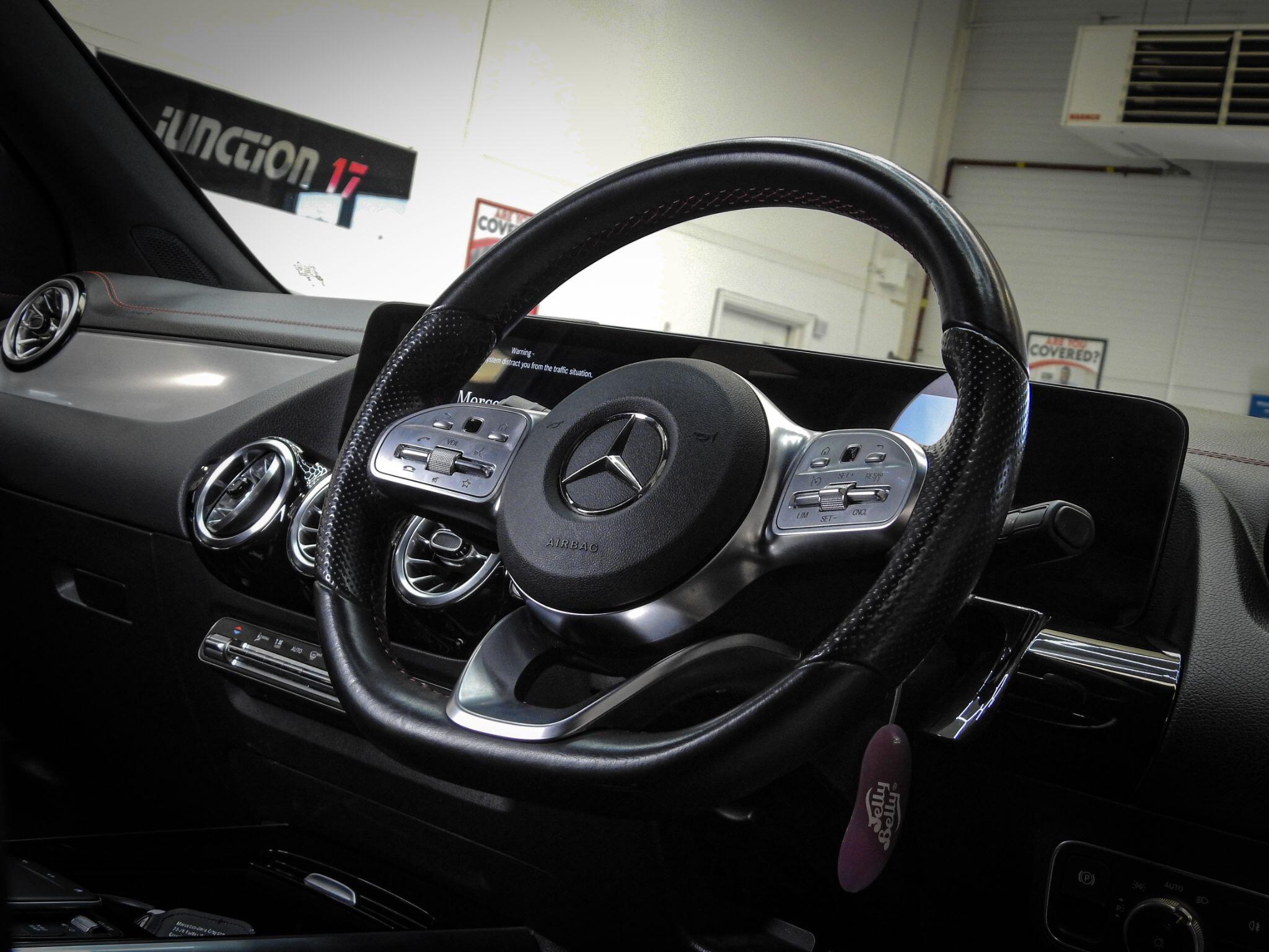 Mercedes-Benz Eqa view 25