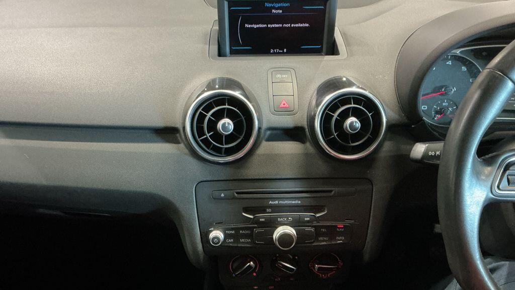 Audi A1 view 9