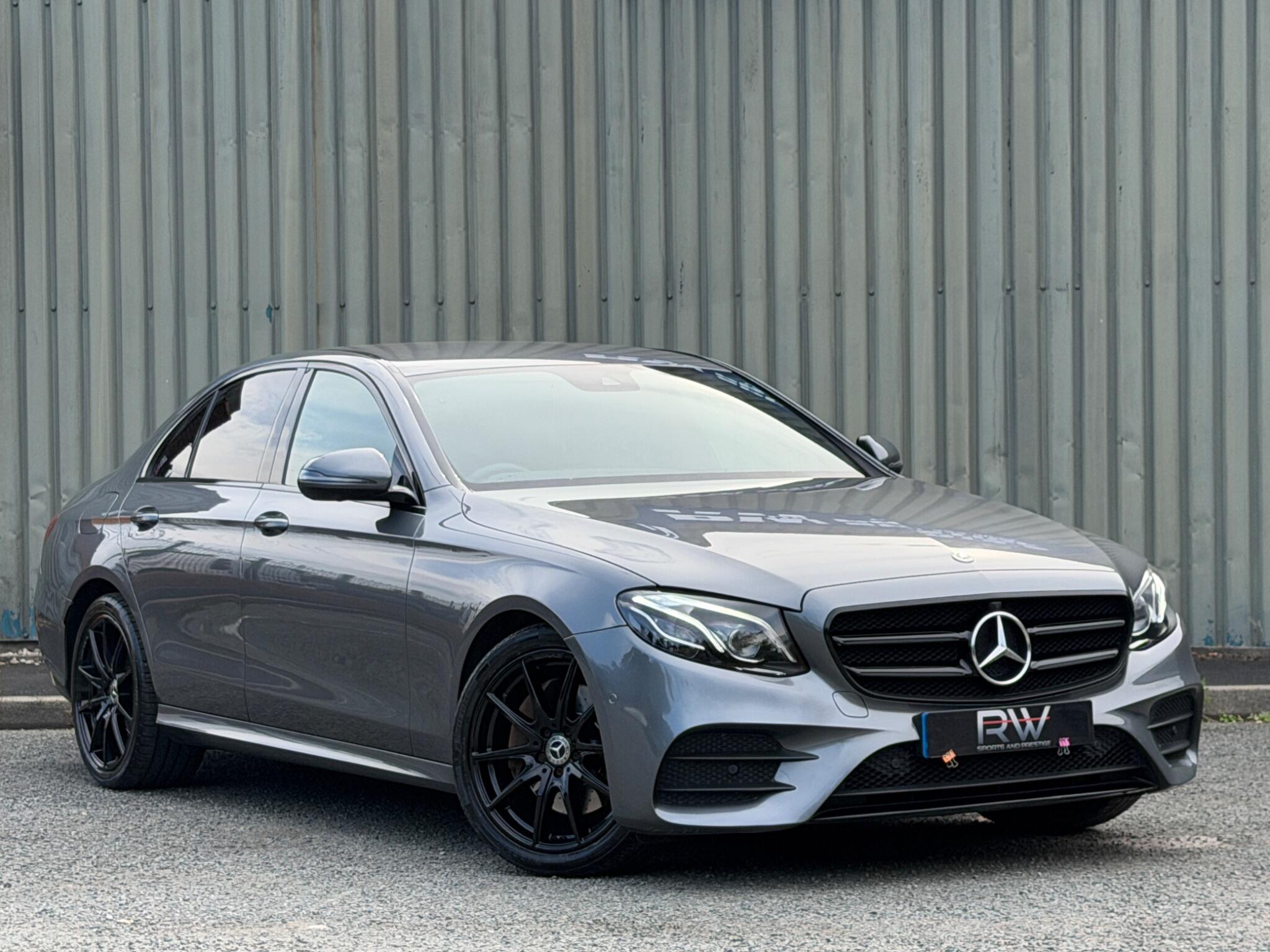 Mercedes-Benz E Class main image